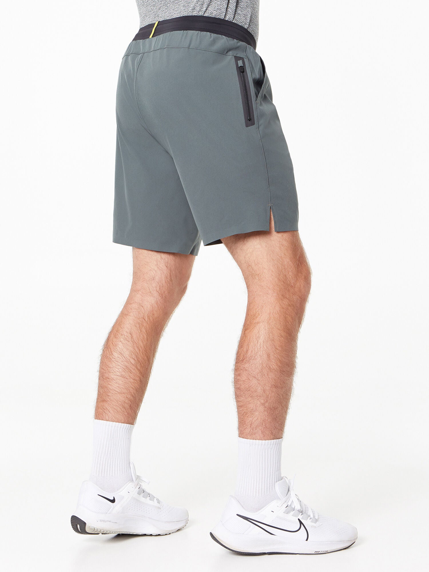 SPEED 8" SHORT URBAN CHIC | Soul by SoulCycle