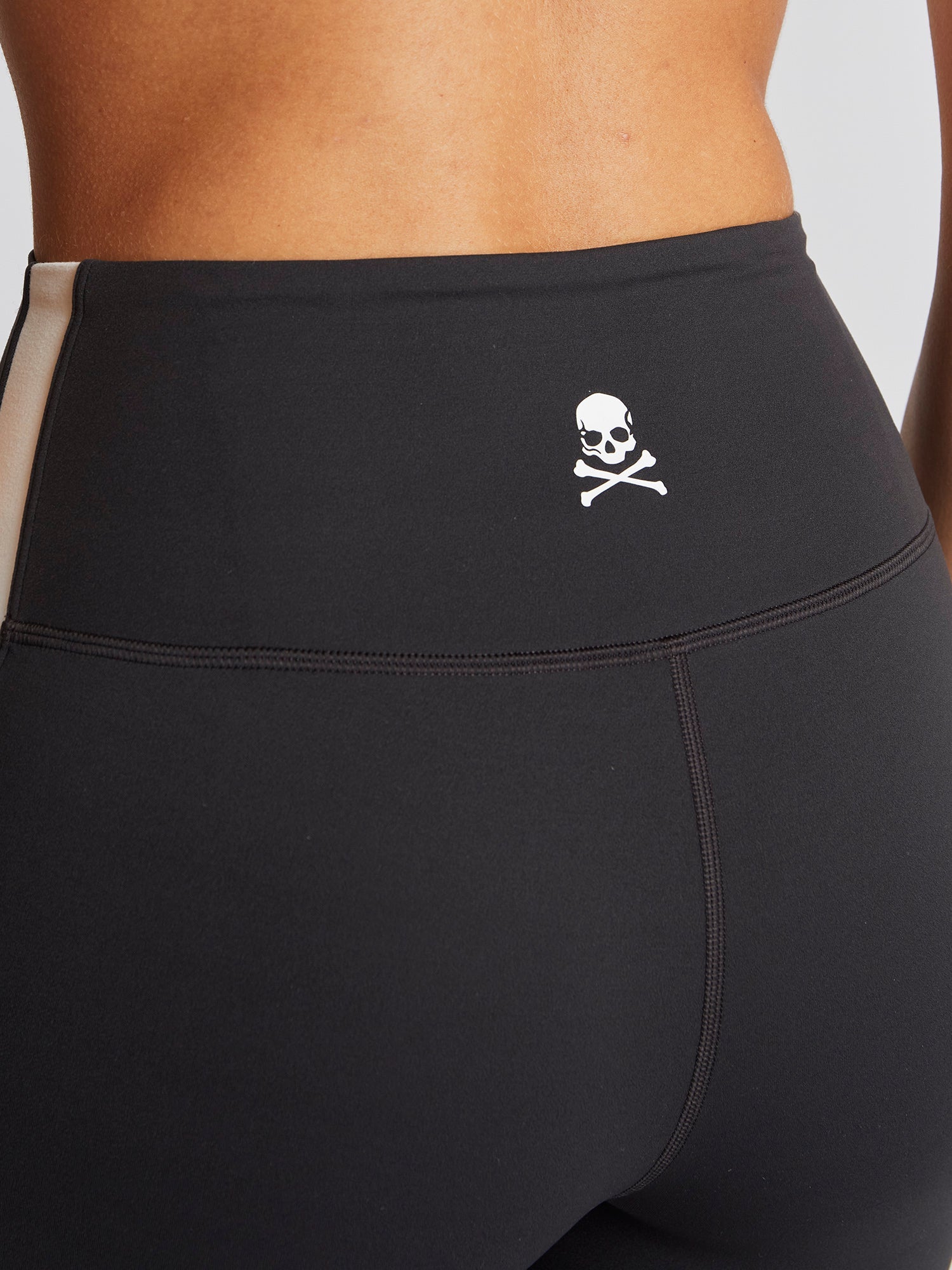 CLARE HIGH WAIST RIGOR 7/8 | Splits59