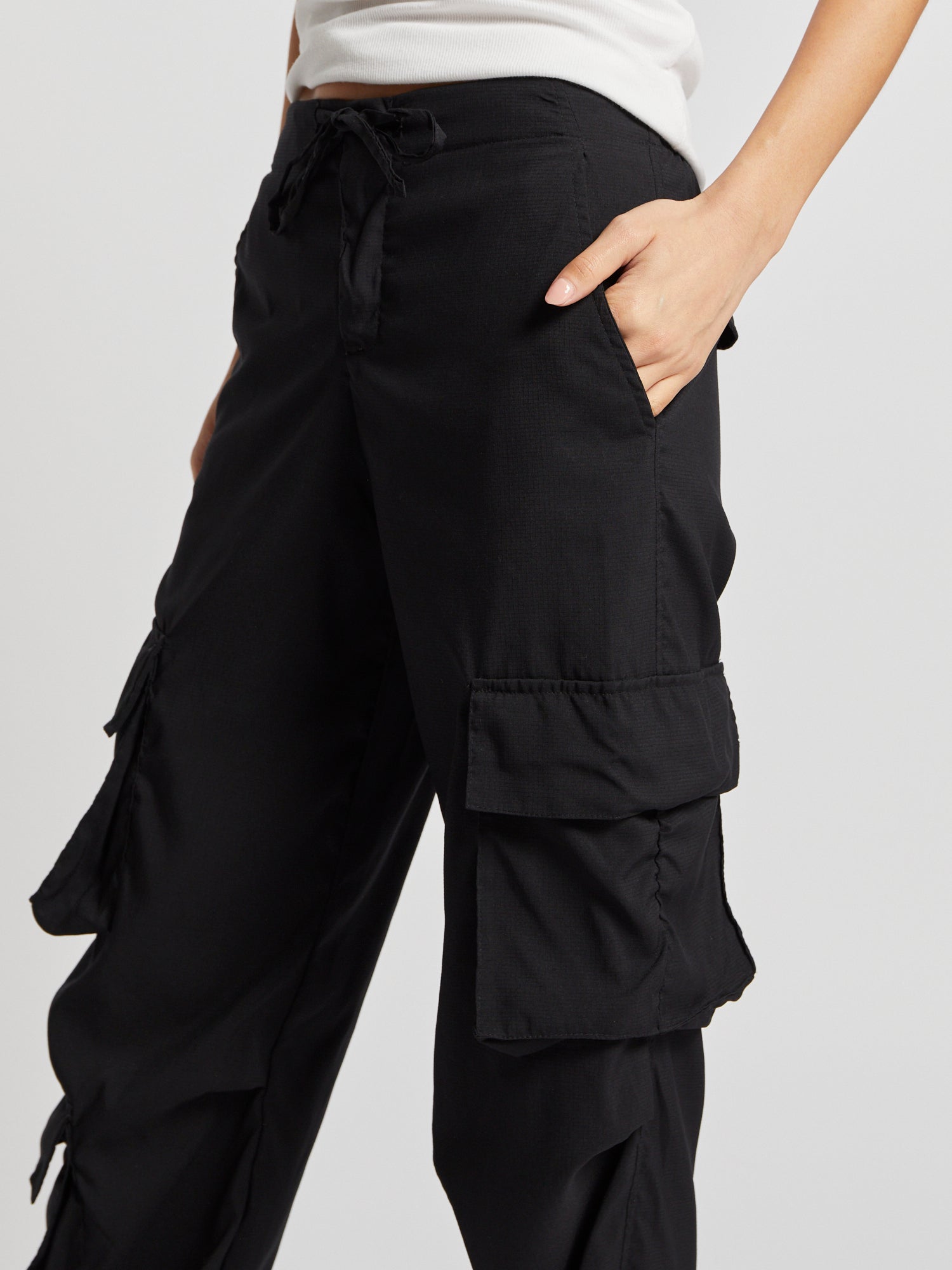 Parachute Pant | Muv