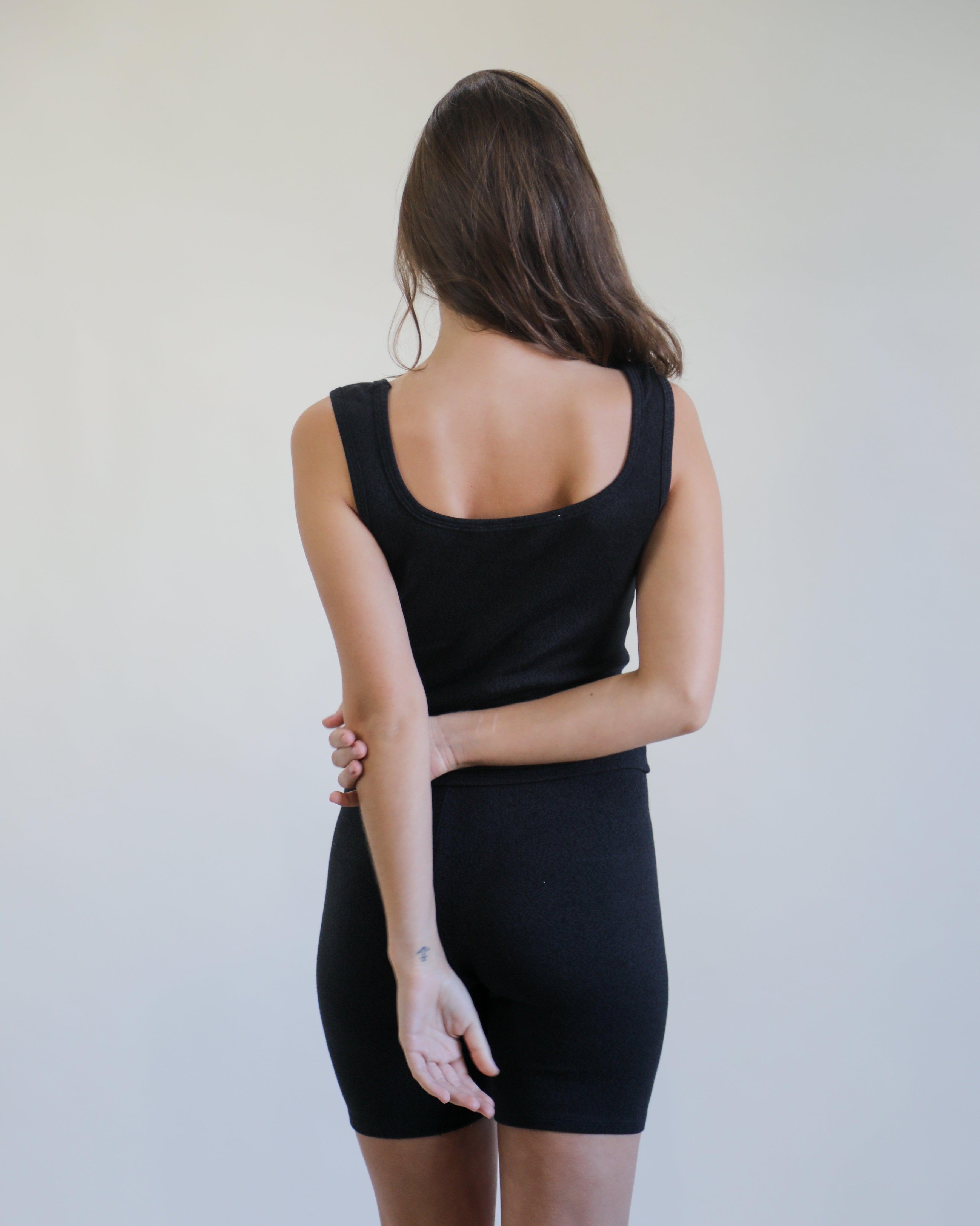 PLUM TOP BLACK + RECYCLED