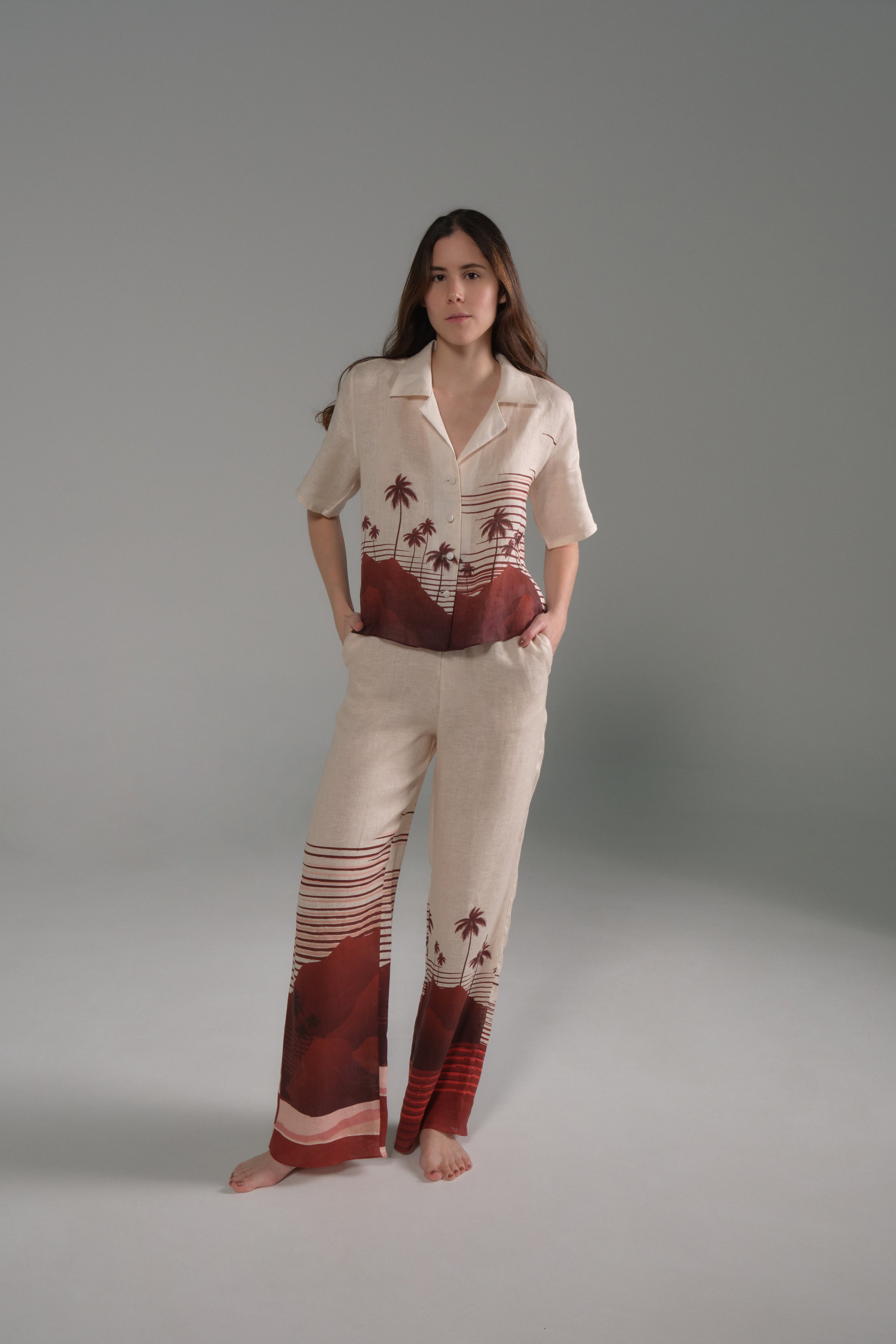 Tomaso Linen Shirt / Red Tropical Landscape