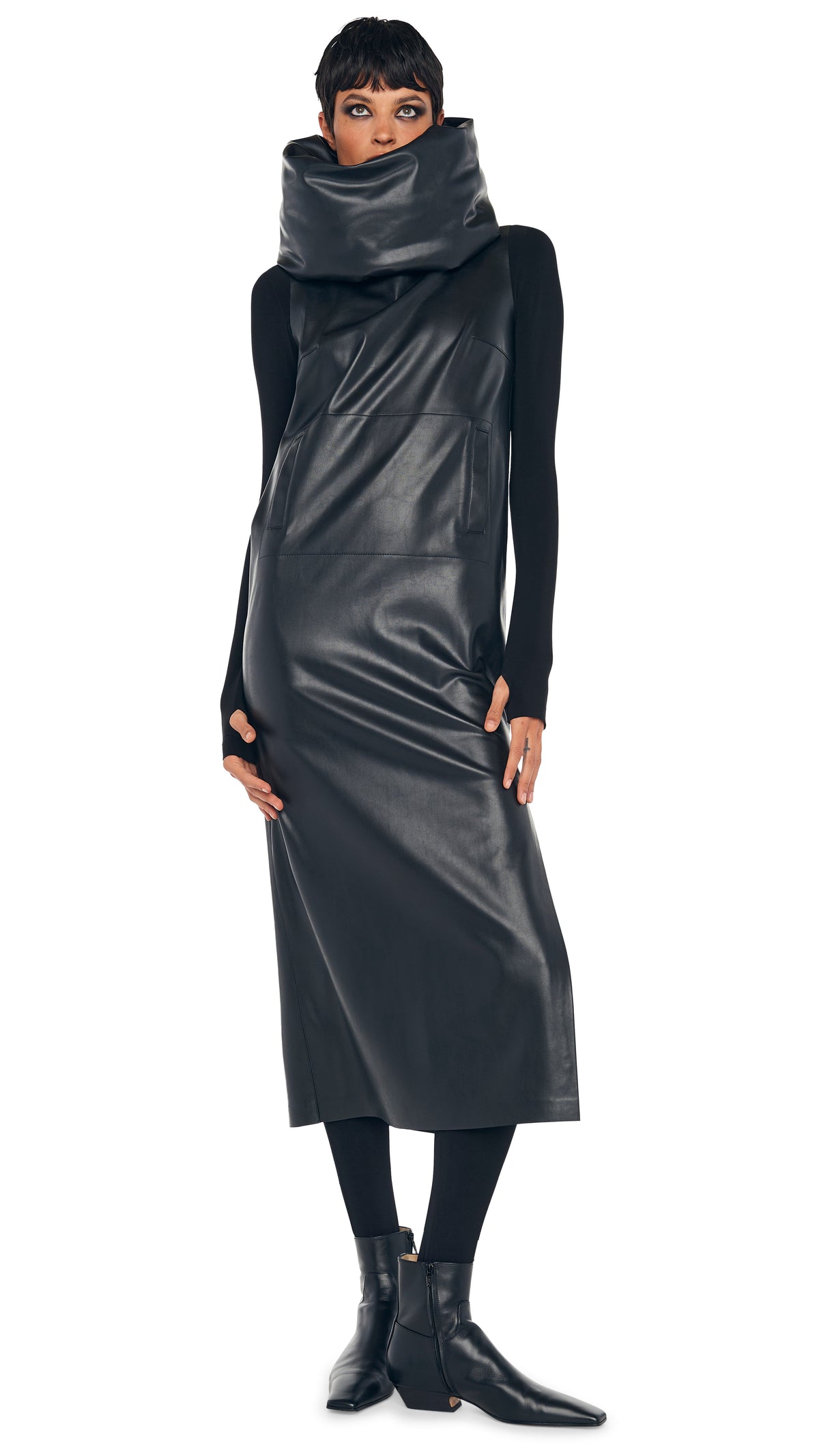 SLEEVELESS TAILORED SIDE SLIT DRESS