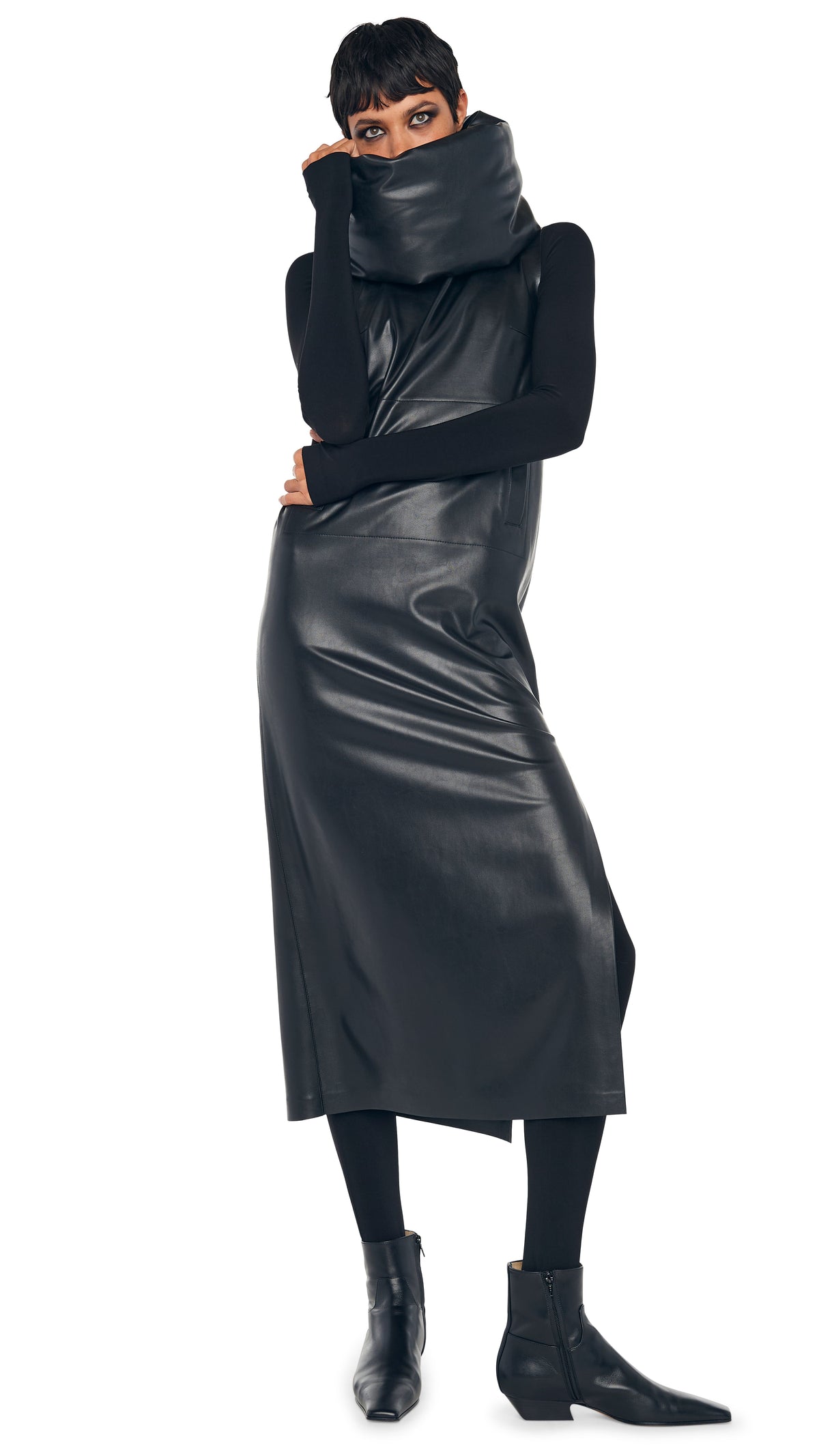 SLEEVELESS TAILORED SIDE SLIT DRESS