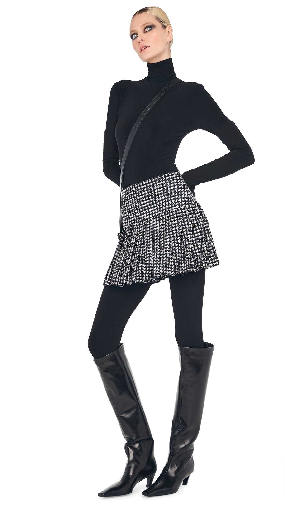 PLEATED MINI SKIRT