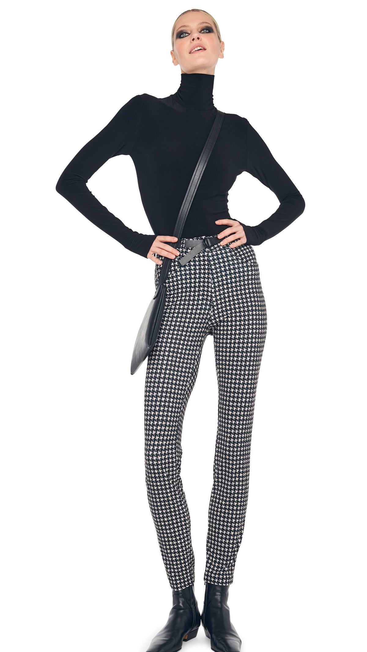 HIGH WAIST PENCIL JEAN