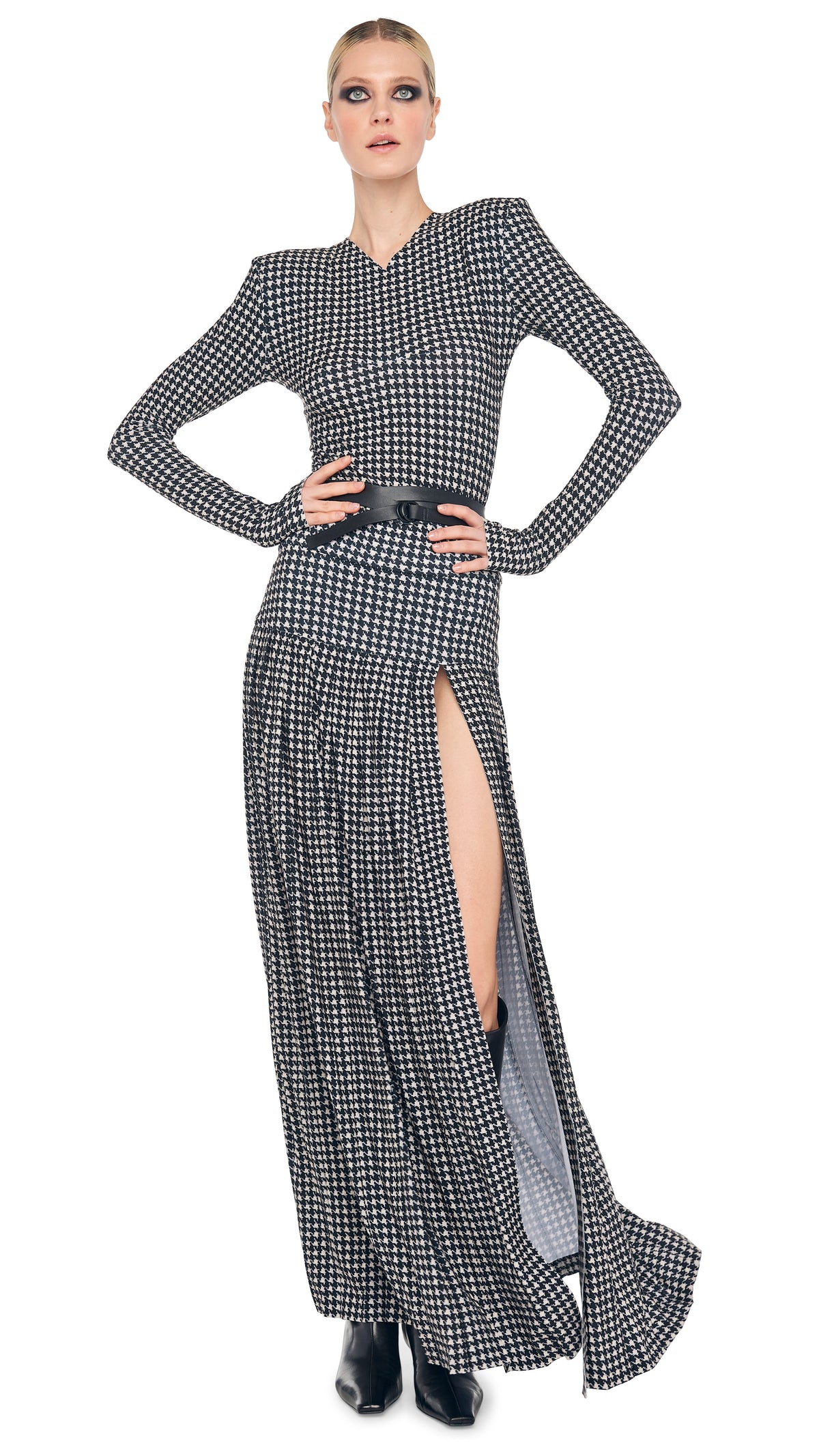 PLEATED LONG SKIRT WITH SLIT
