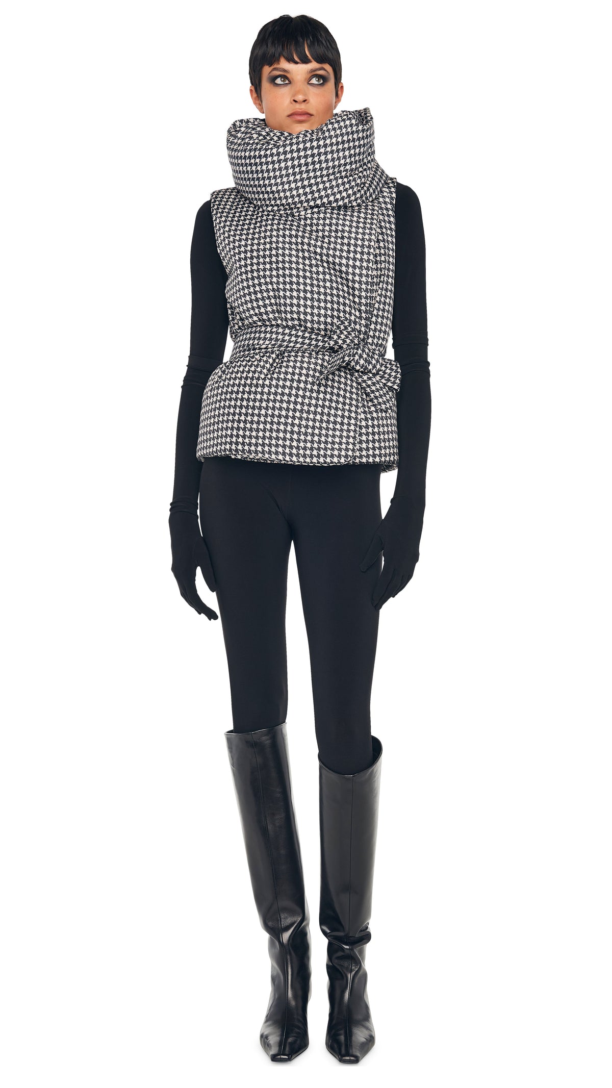 SLEEVELESS SLEEPING BAG VEST