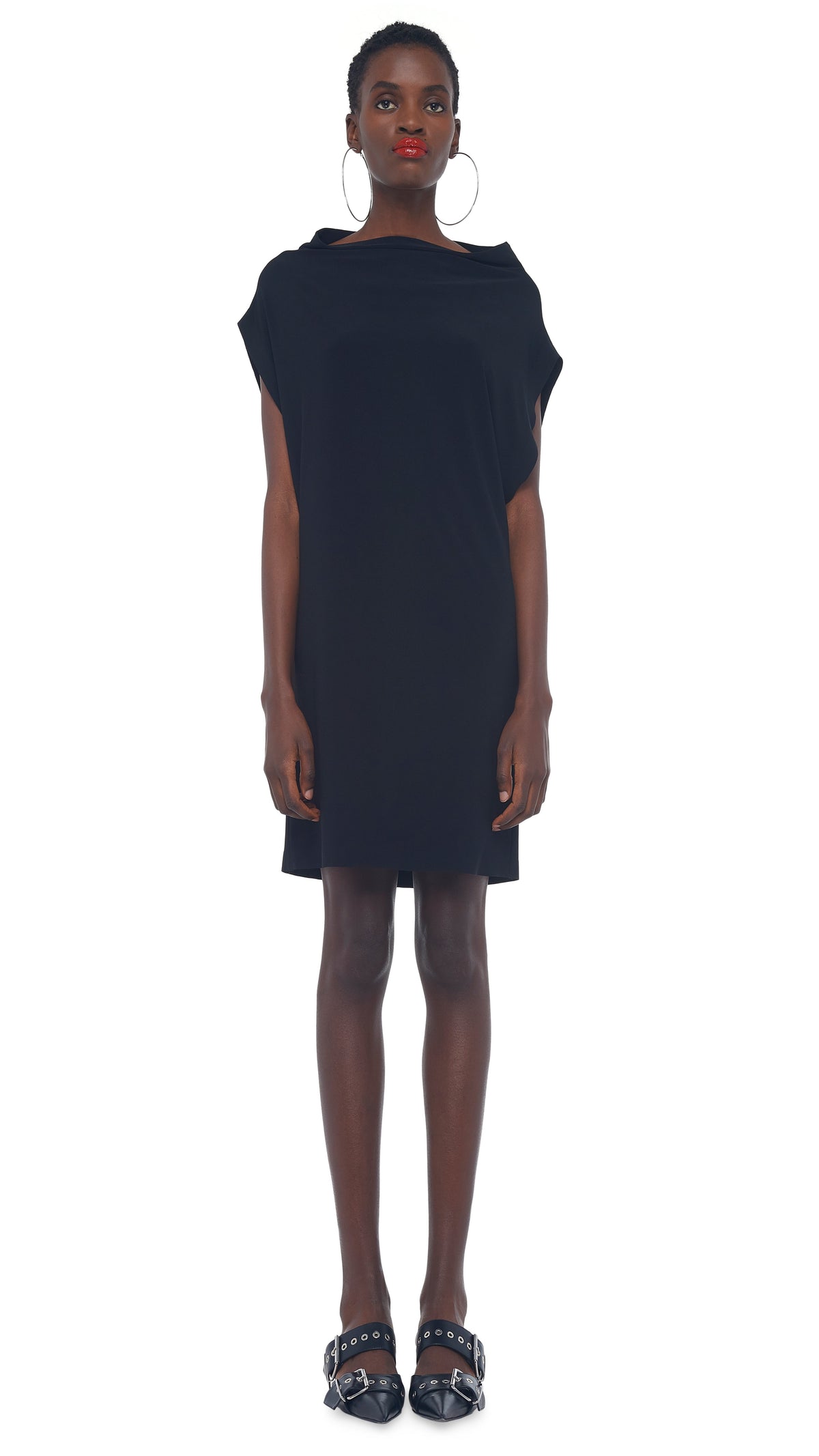 SLEEVELESS ALL IN ONE DRESS