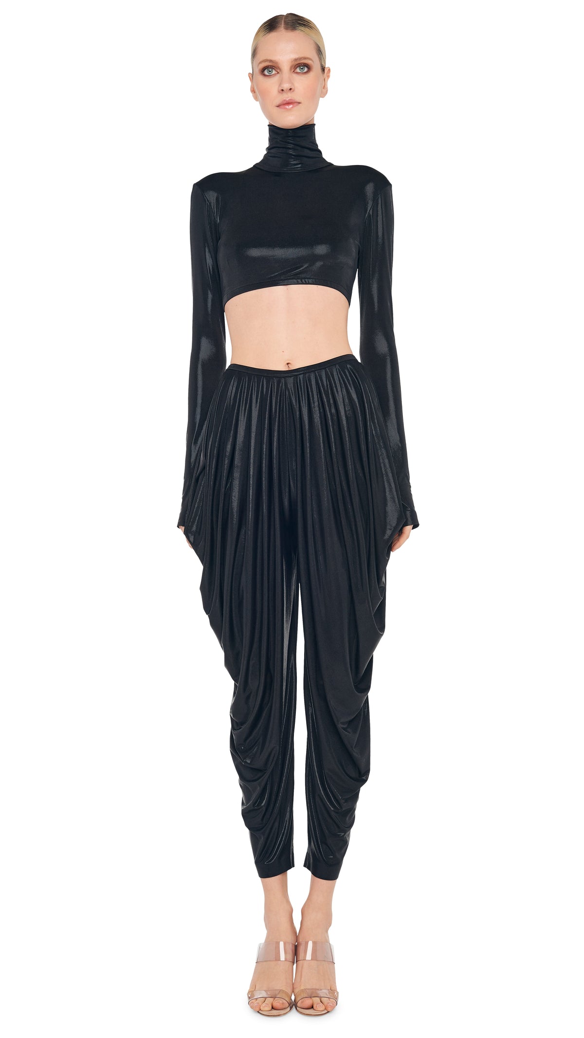 CROPPED LONG SLEEVE TURTLE TOP