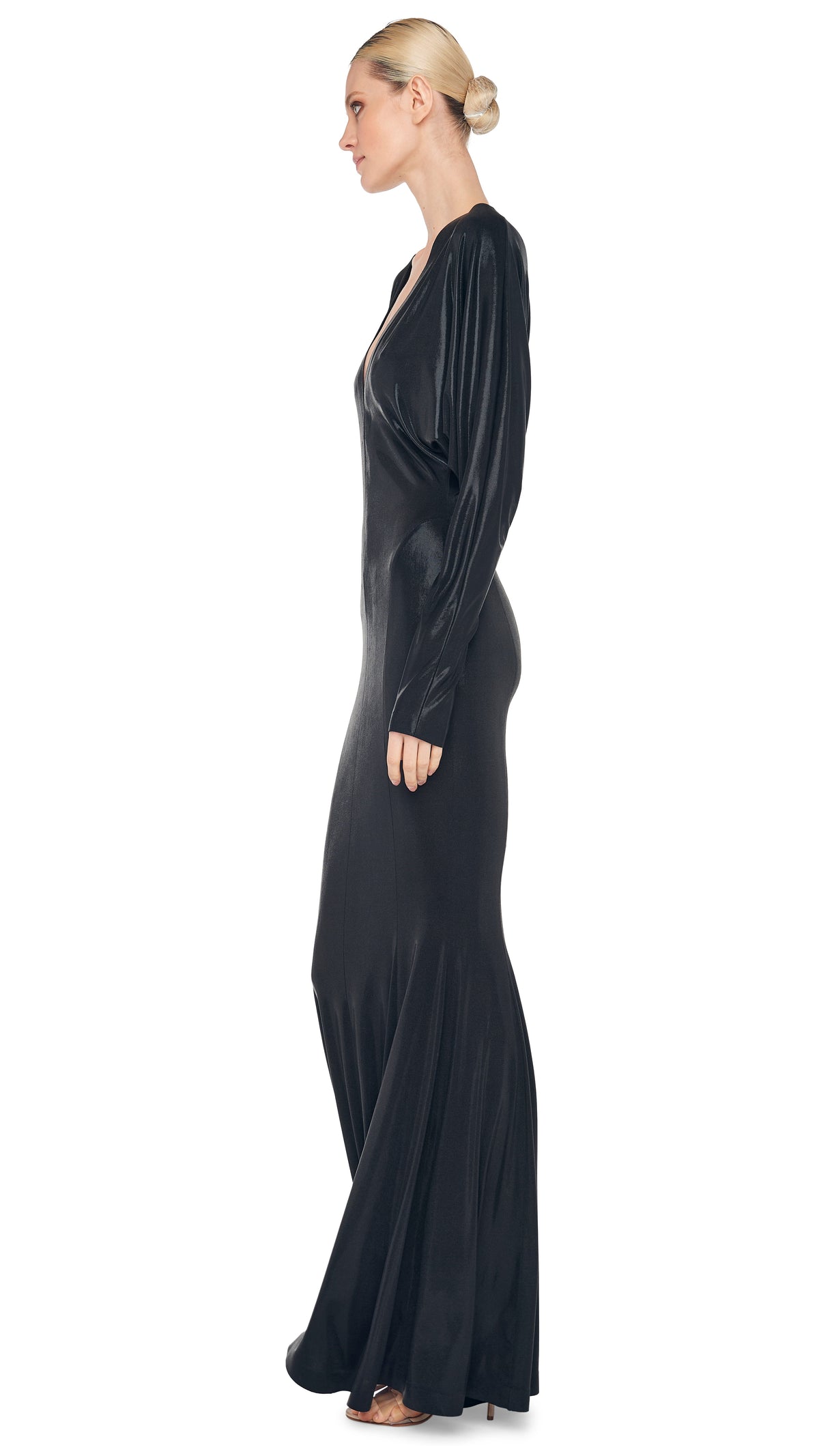 DOLMAN V NECK FISHTAIL GOWN