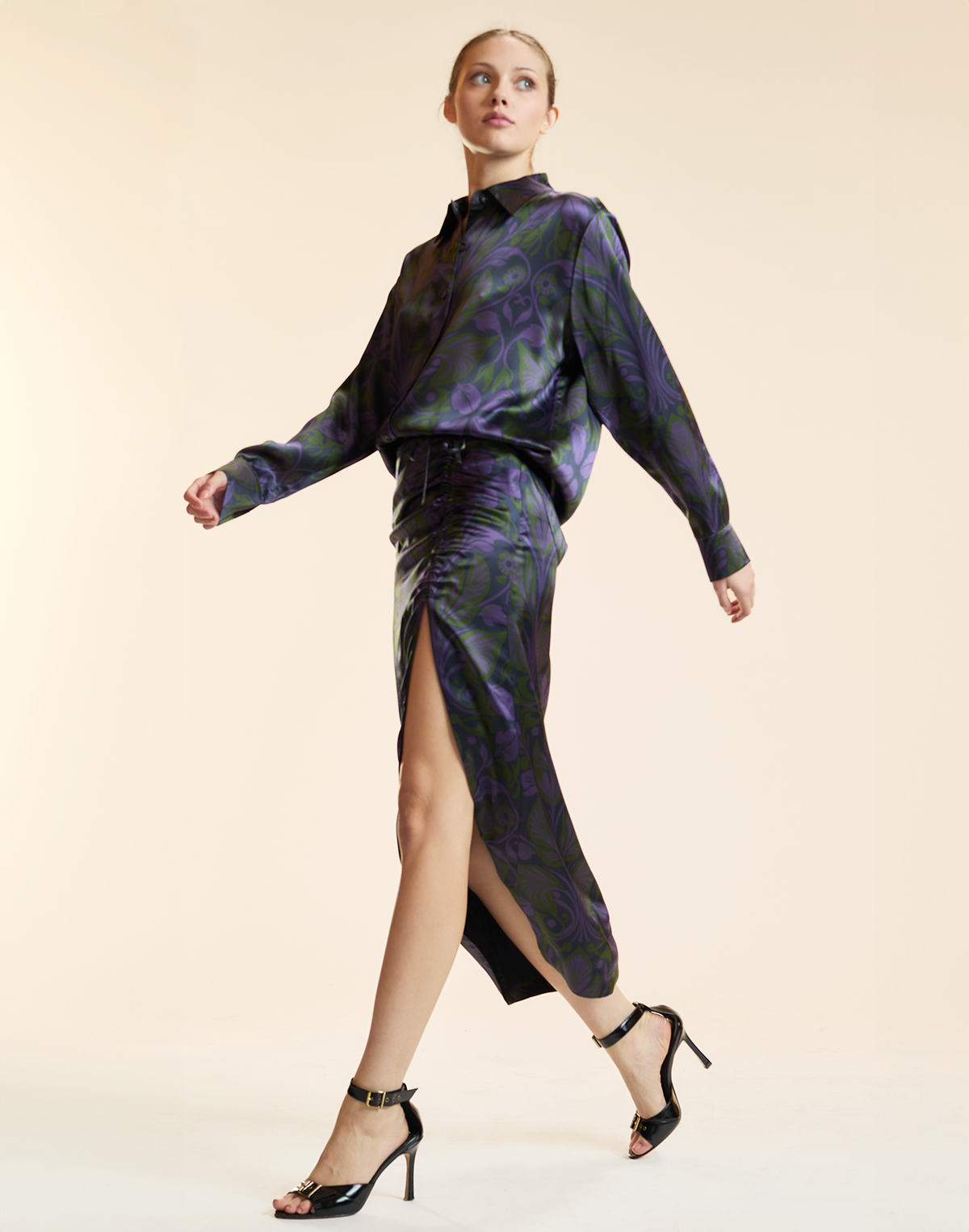 RUCHED SILK MIDI SKIRT in Purple