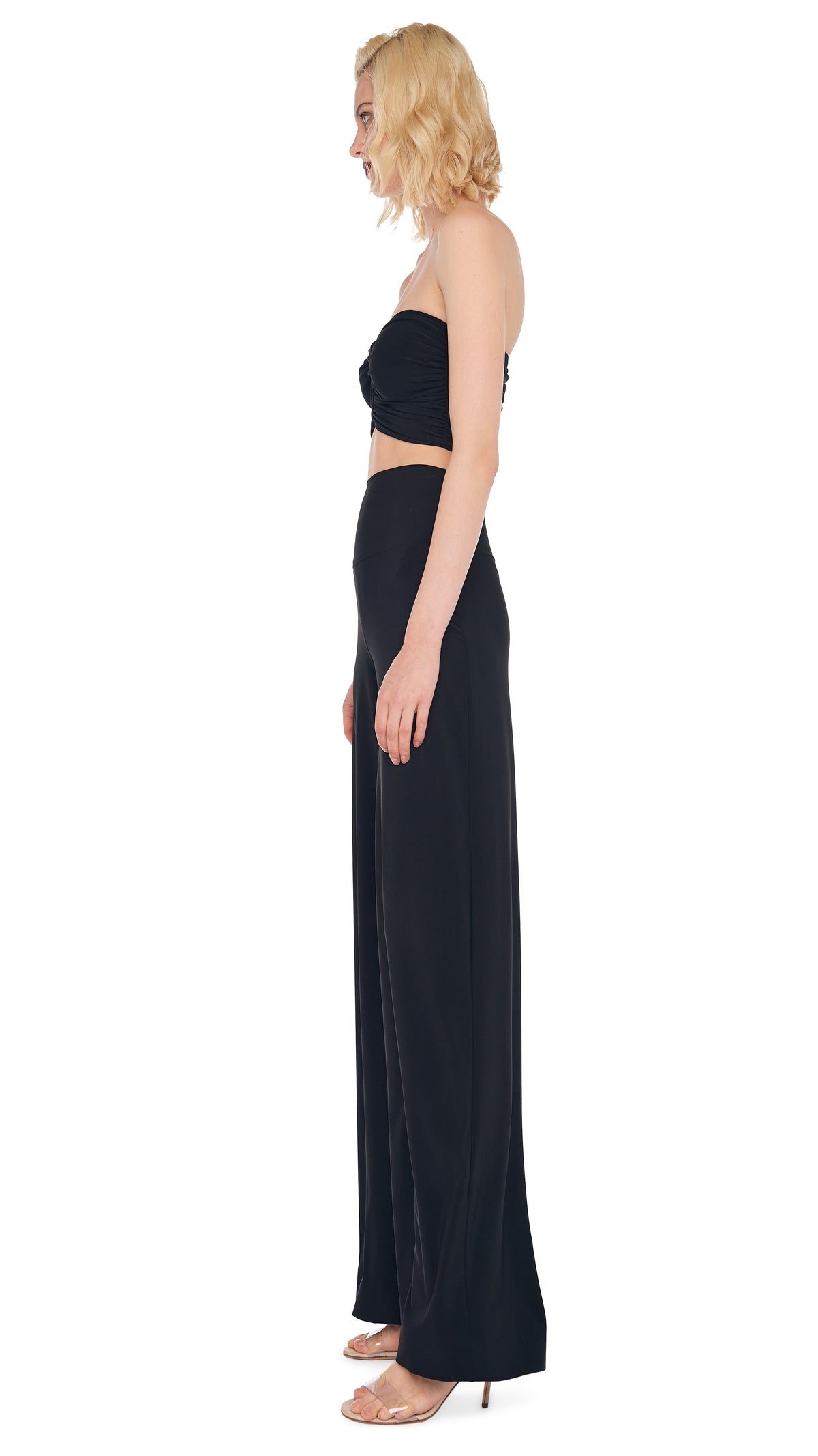 CROPPED SLINKY BRA