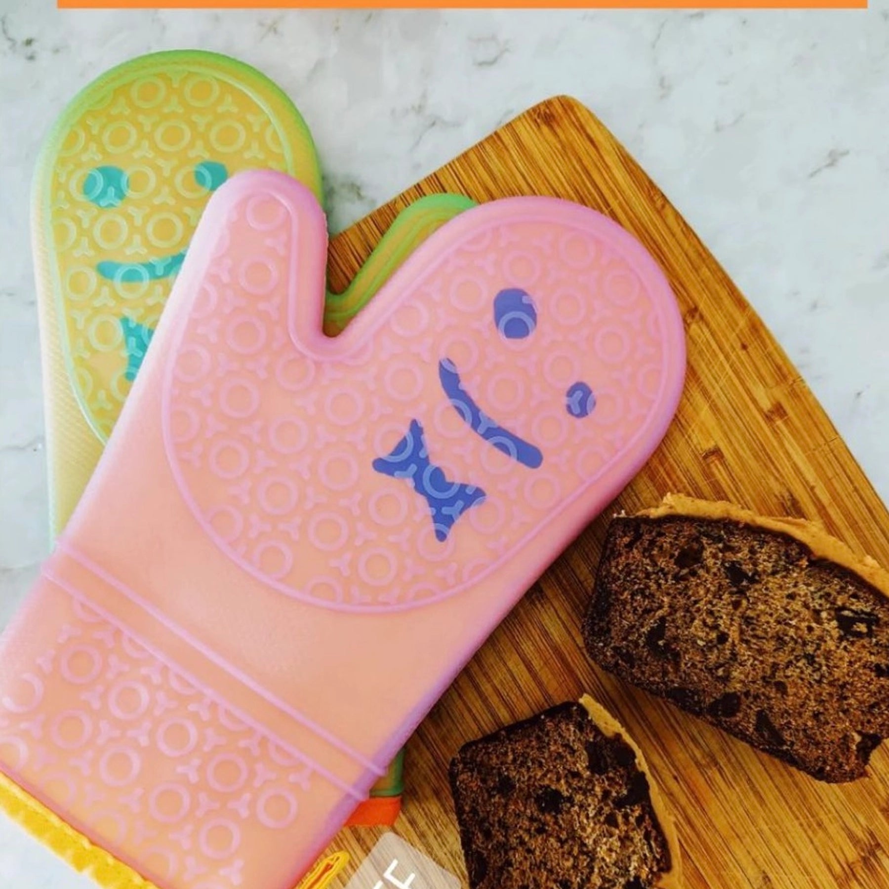 The Oven Mitts