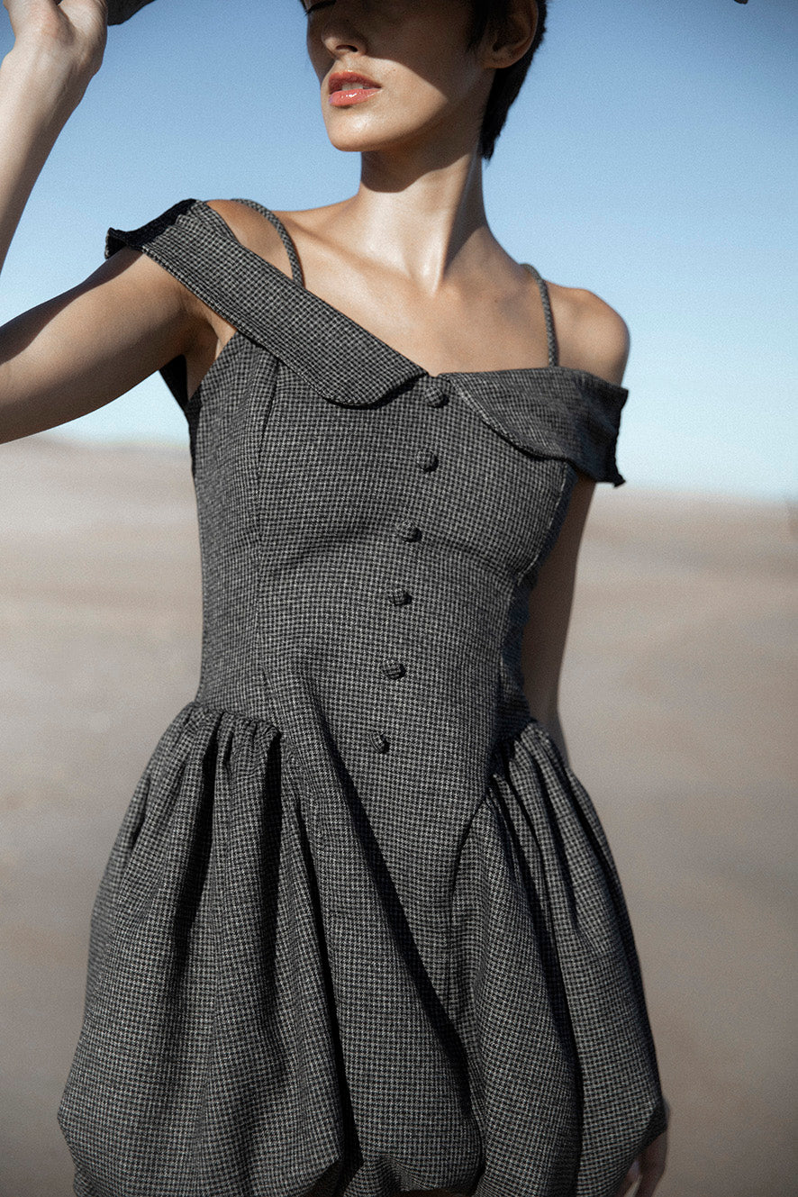 Vega Balloon Mini Dress | Black Plaid