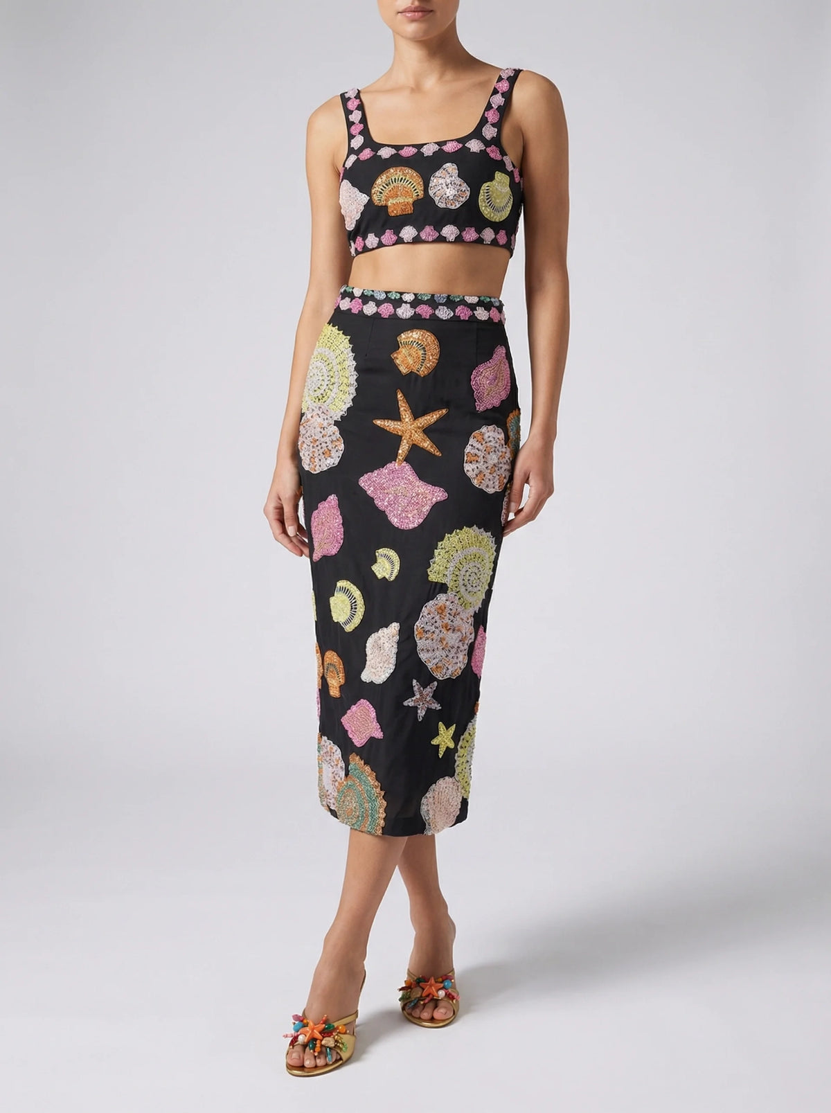 New York Hand-Embroidered Set Black