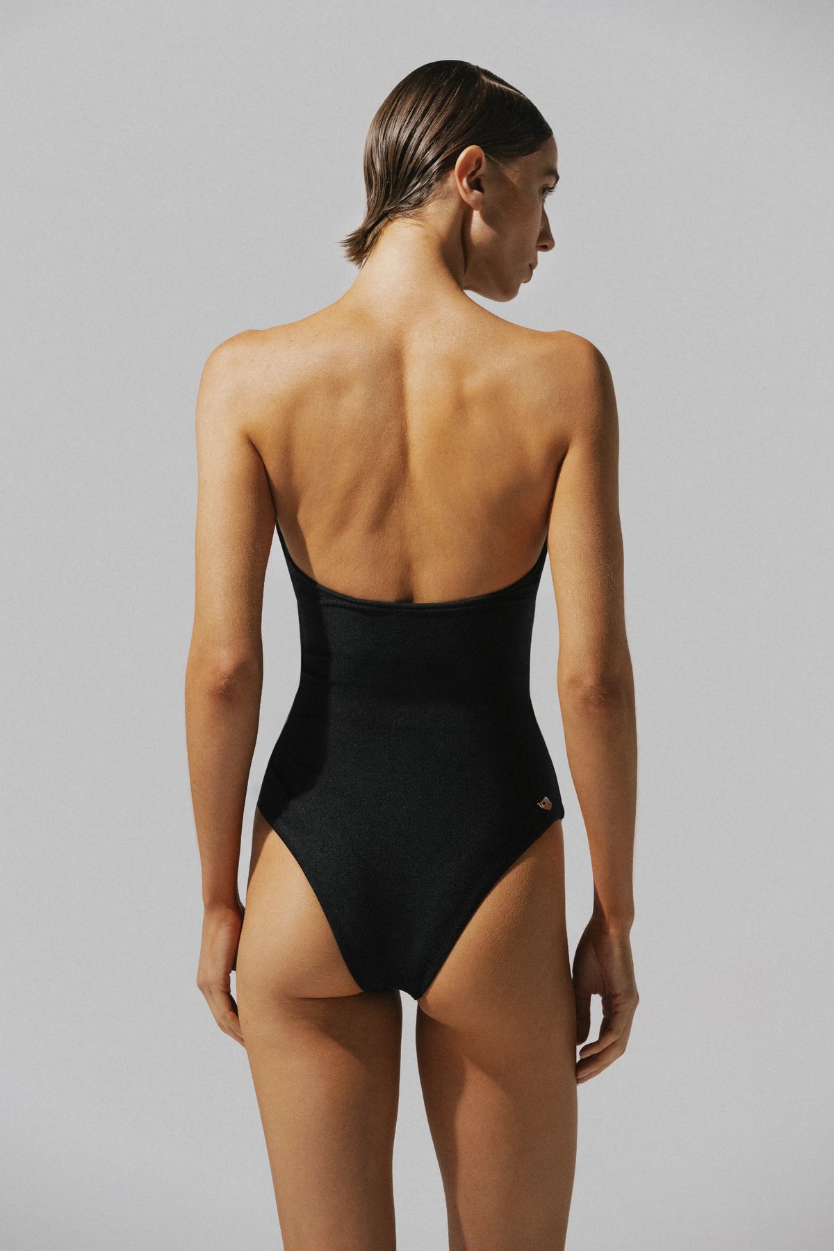 Ola One Piece