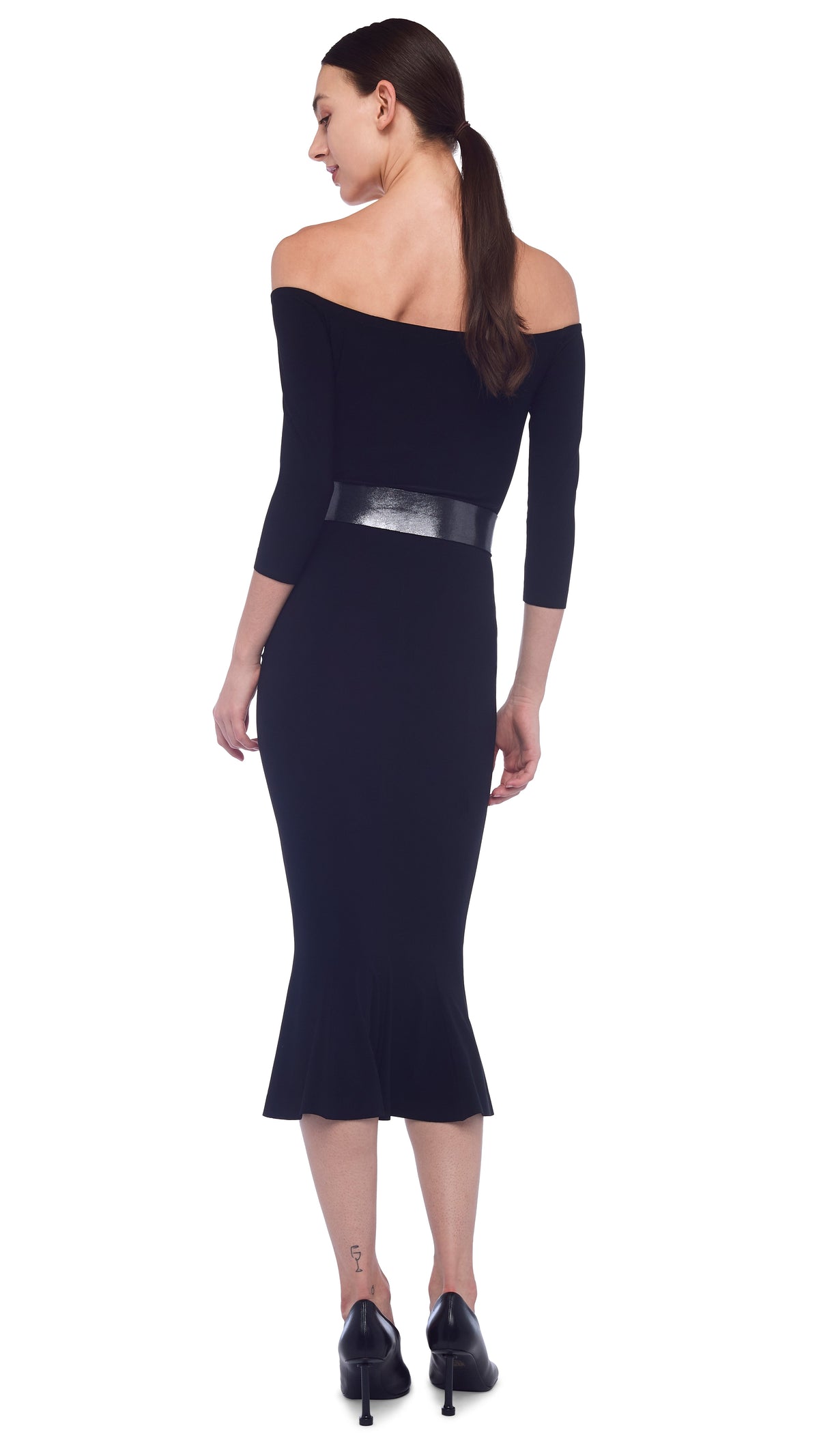 OFF SHOULDER FISHTAIL DRESS