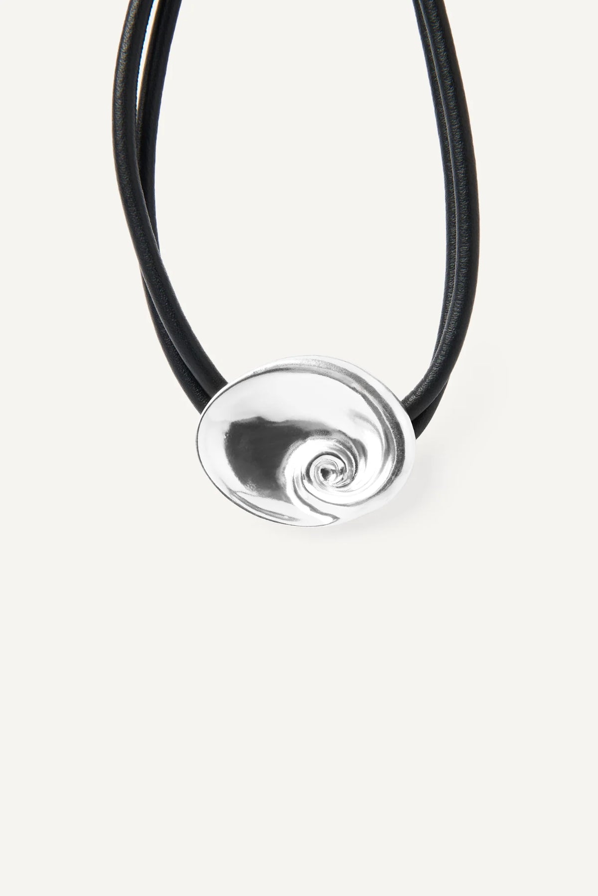 Conchita Chocker