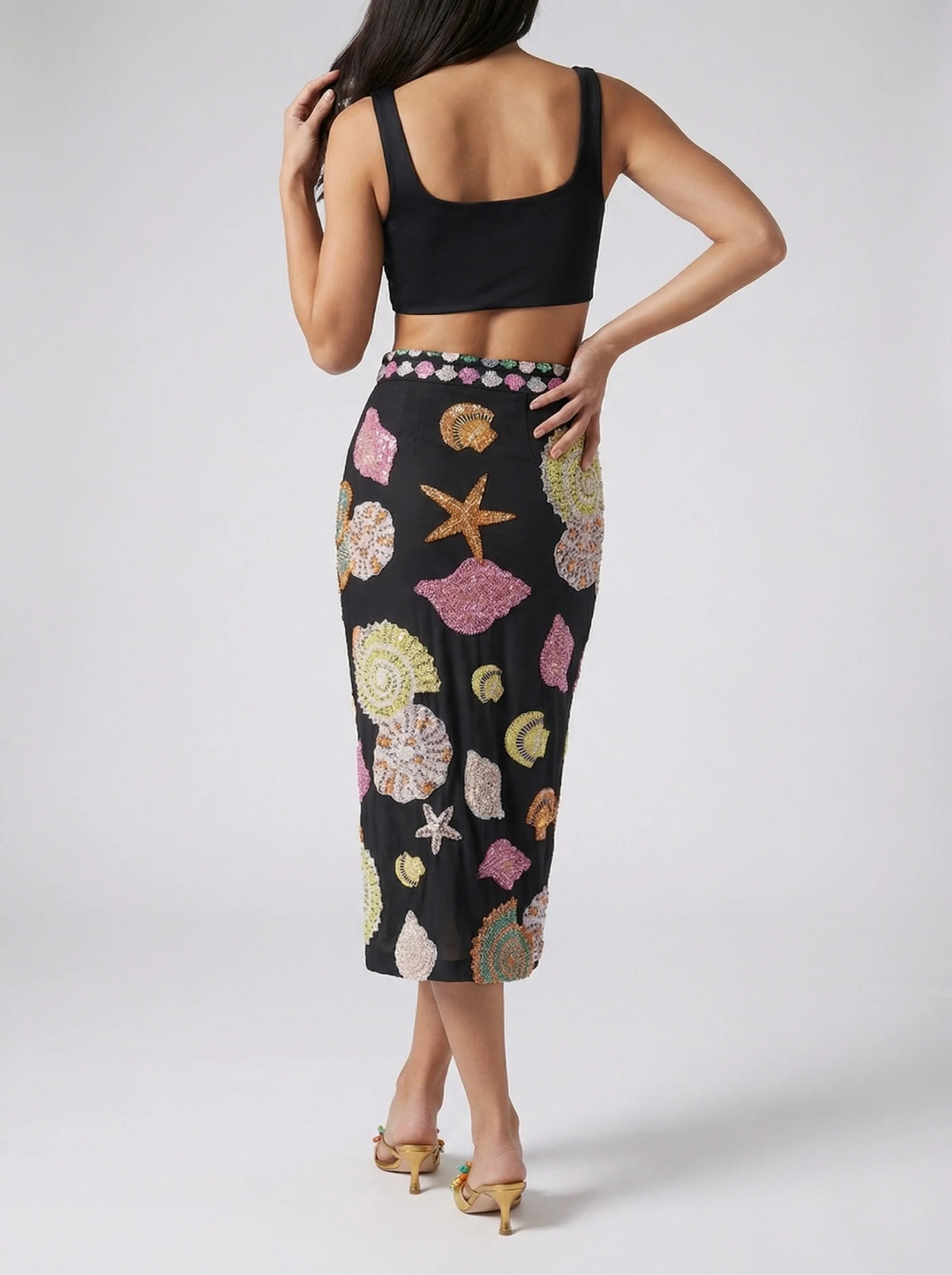 New York Hand-Embroidered Set Black