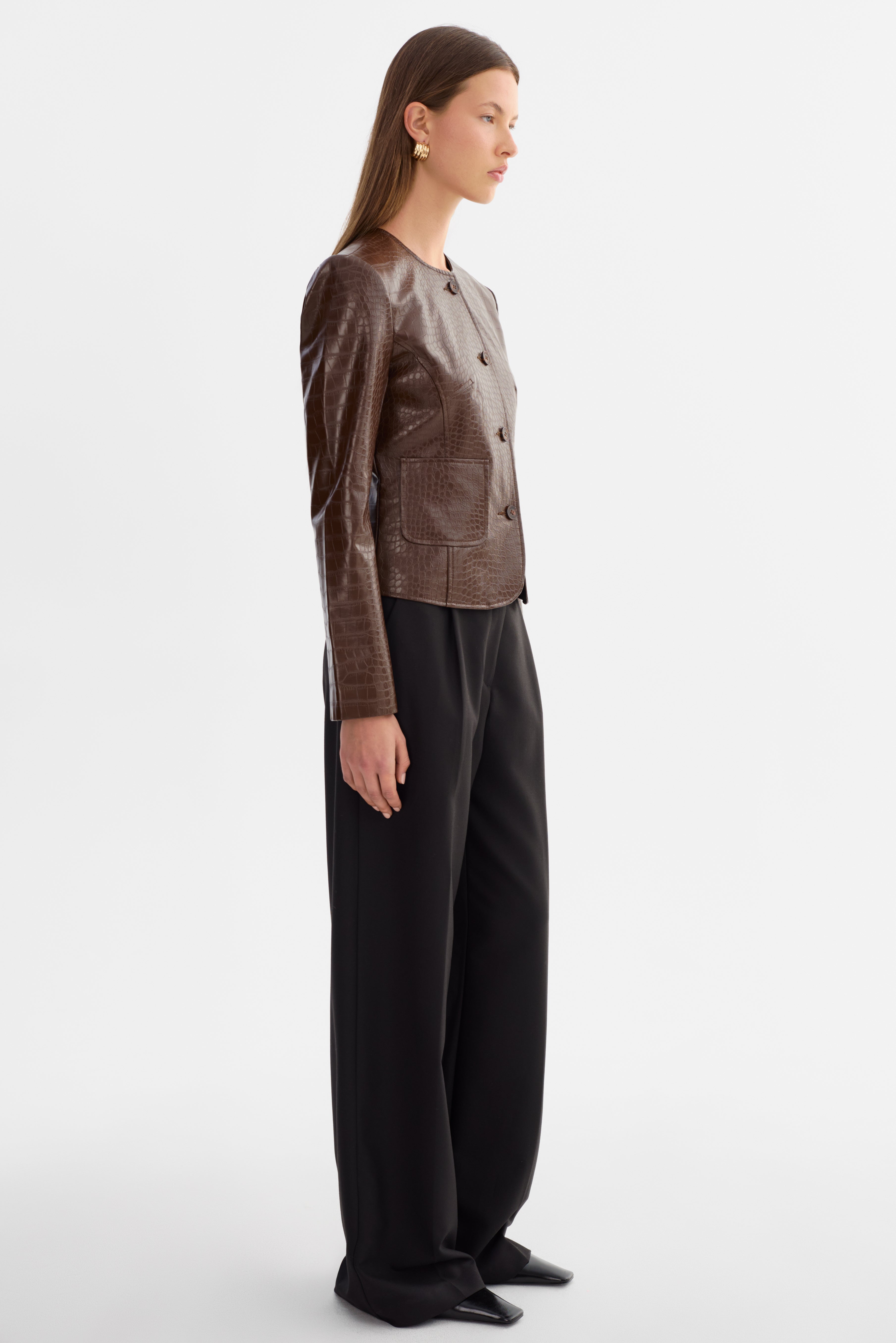 AGNES | Brown