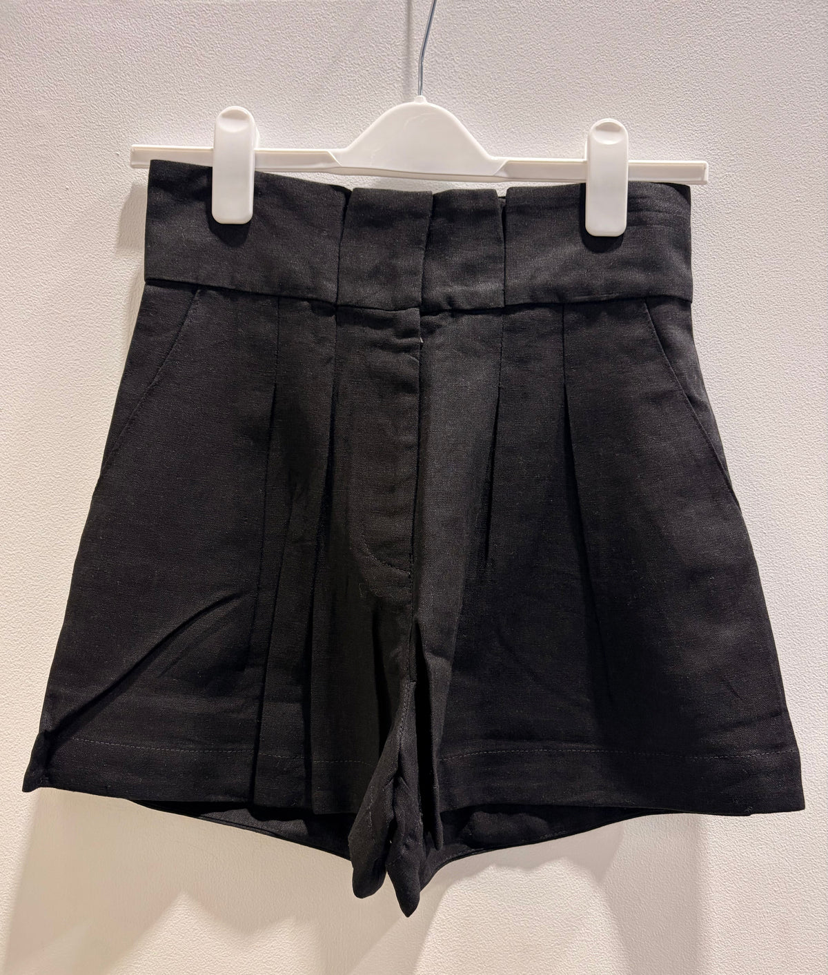 Aleco Short (Black)