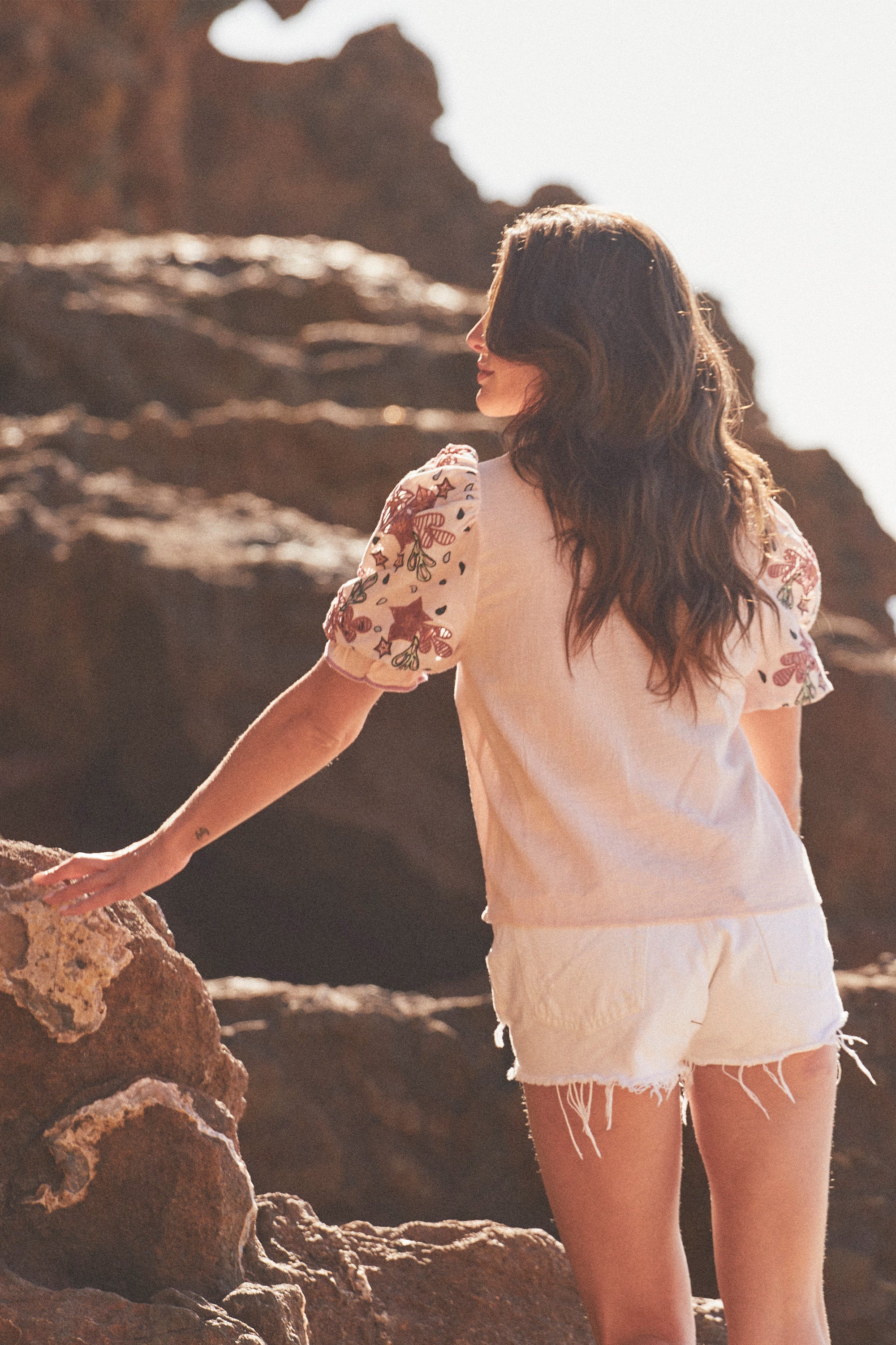 Aalto Embroidered Top | Pink