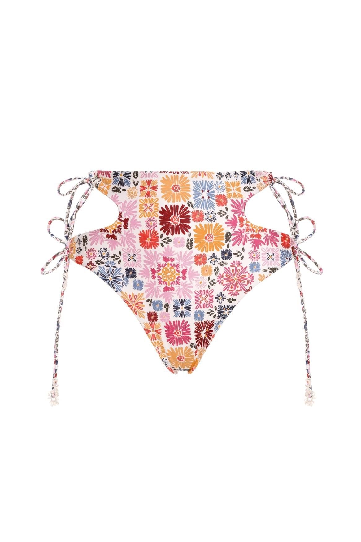 Claus Sustainable Bikini Bottom | Aguja