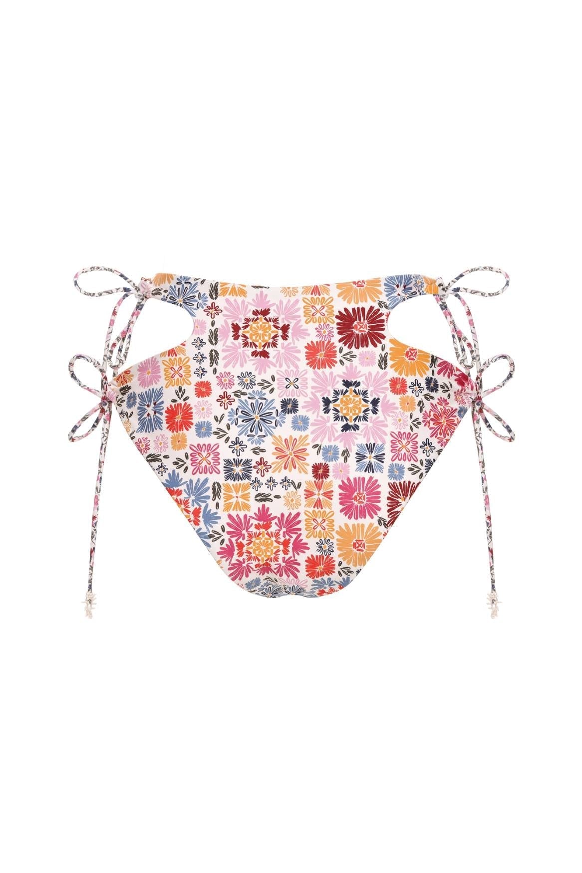 Claus Sustainable Bikini Bottom | Aguja
