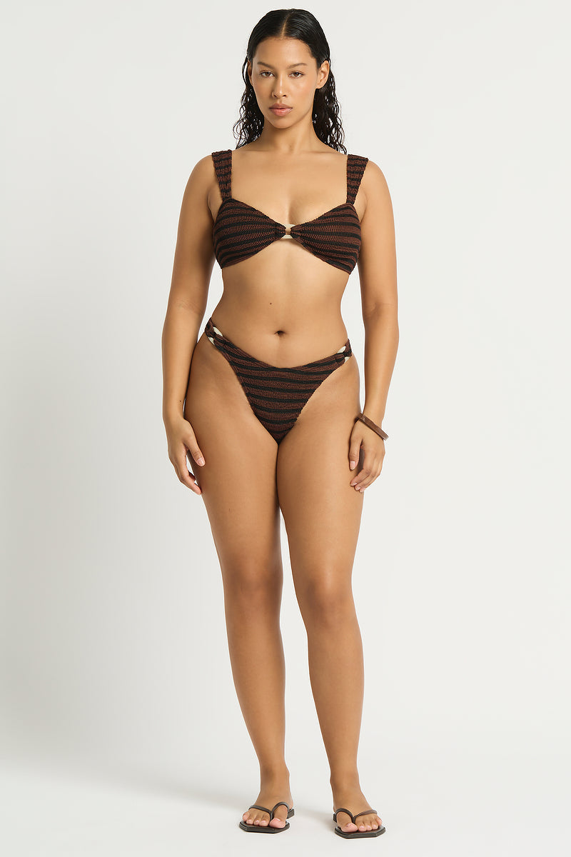 Ring Delphi Crop in  | bond-eye swim