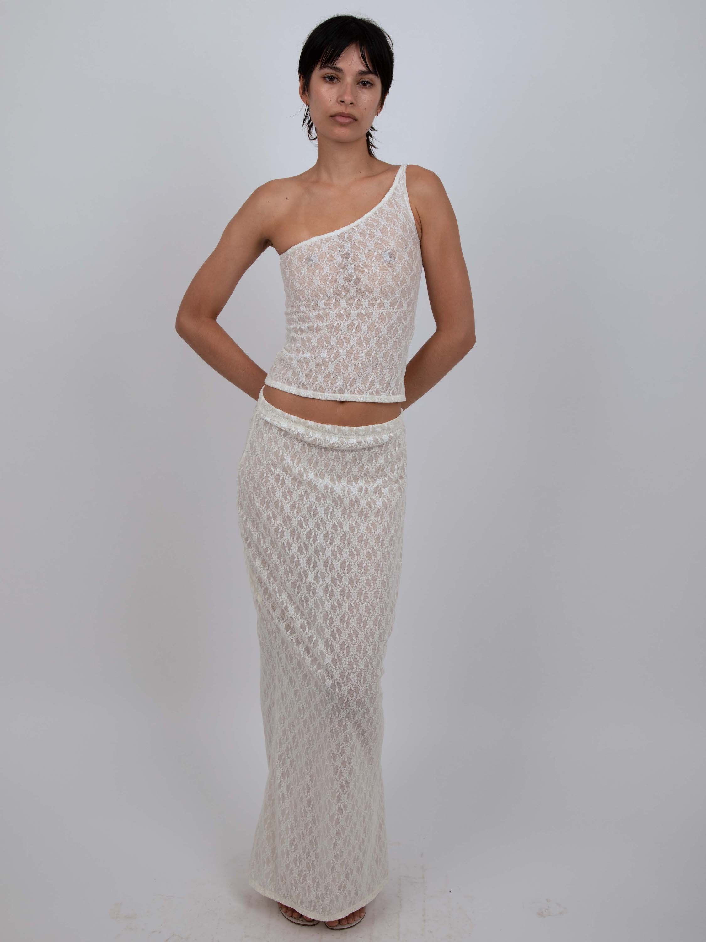 MERMAID SKIRT IN WHITE LACE