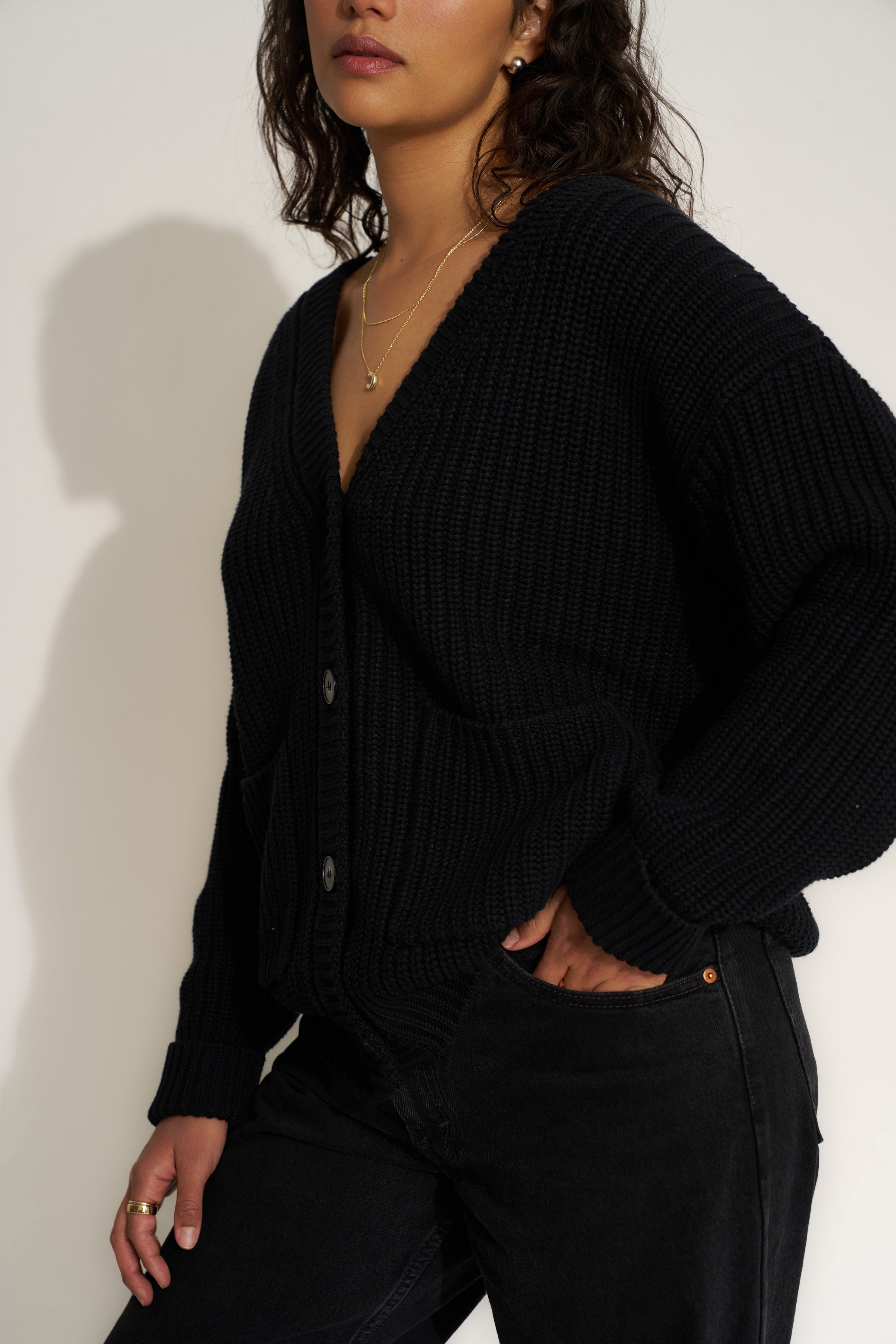The Cardigan - Black