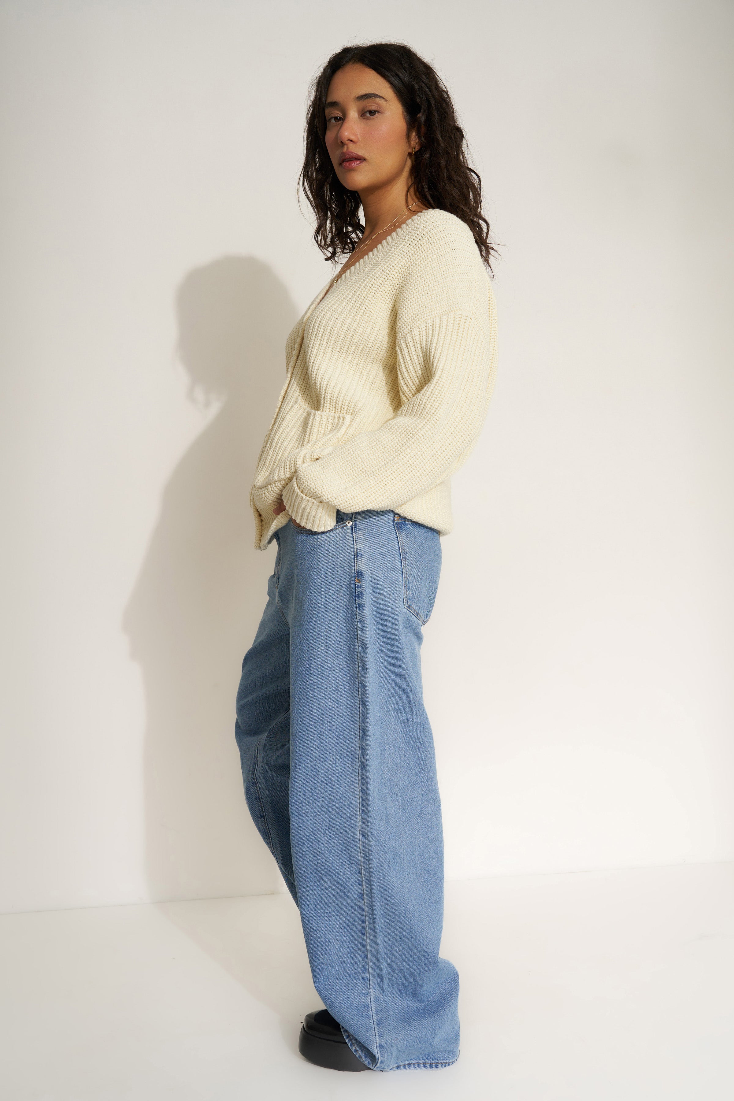 The Cardigan - Creme