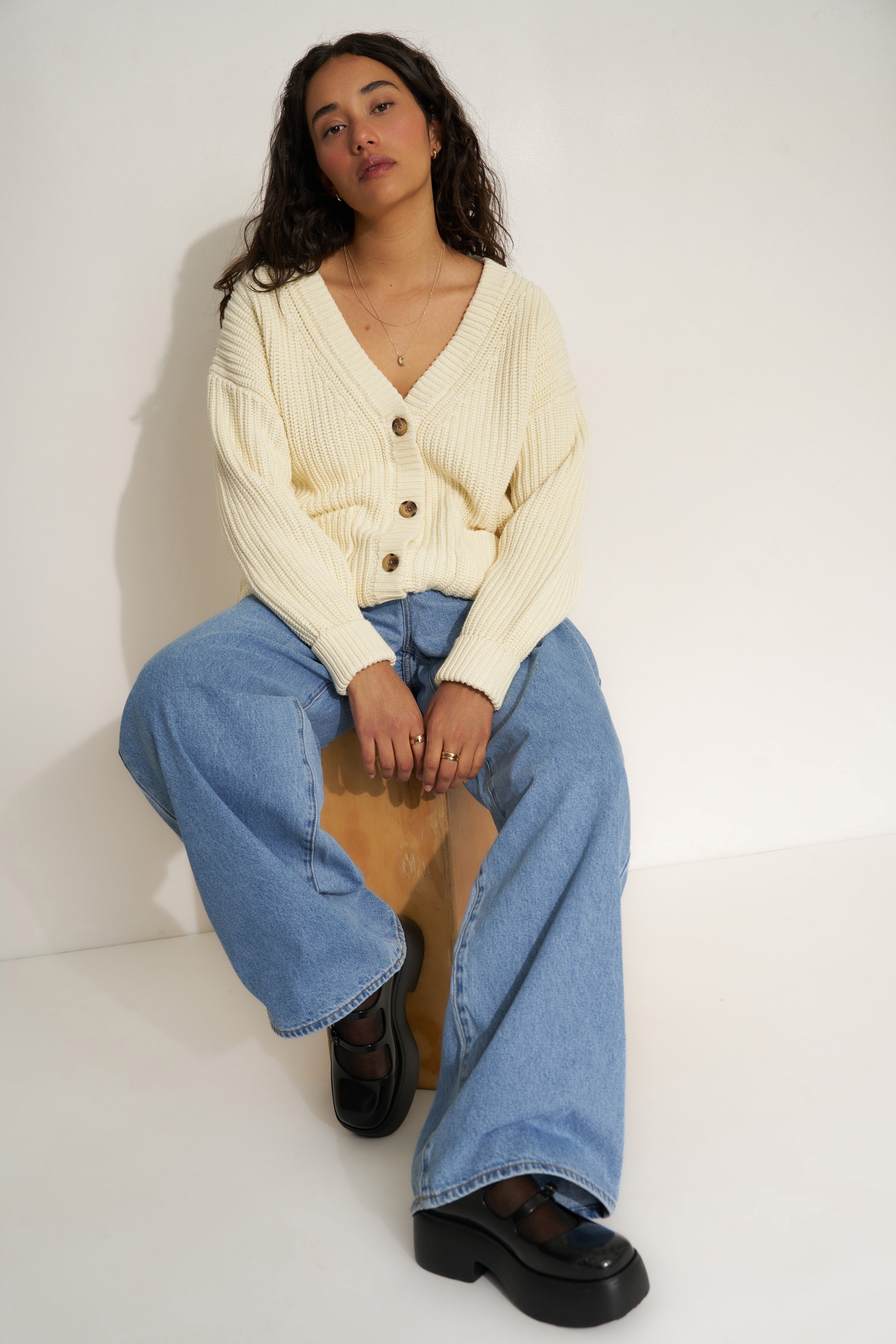 The Cardigan - Creme