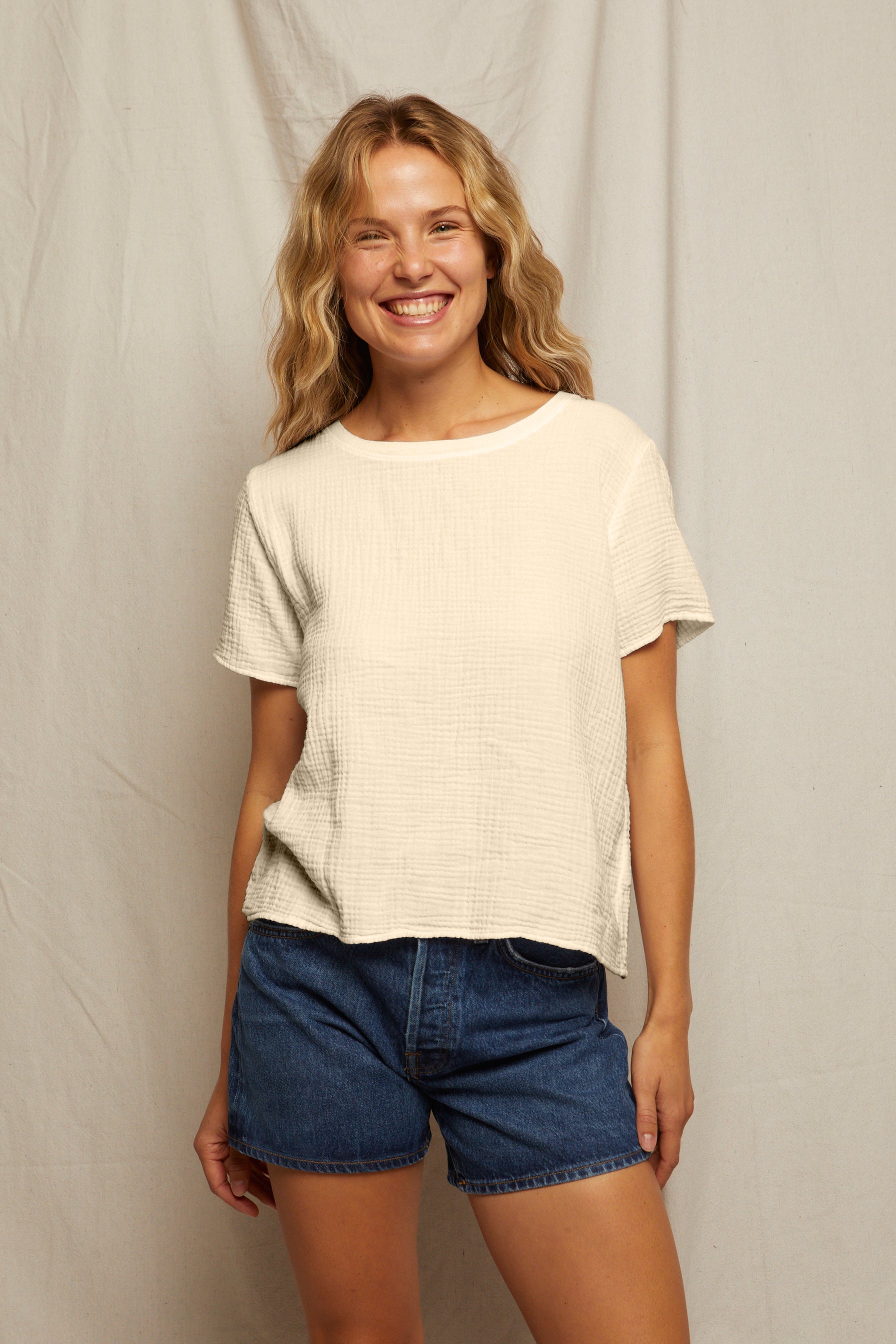 Perfect White Tee | Charlotte | Sugar