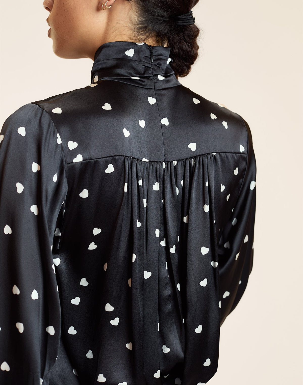 HIGH NECK SILK BLOUSE
