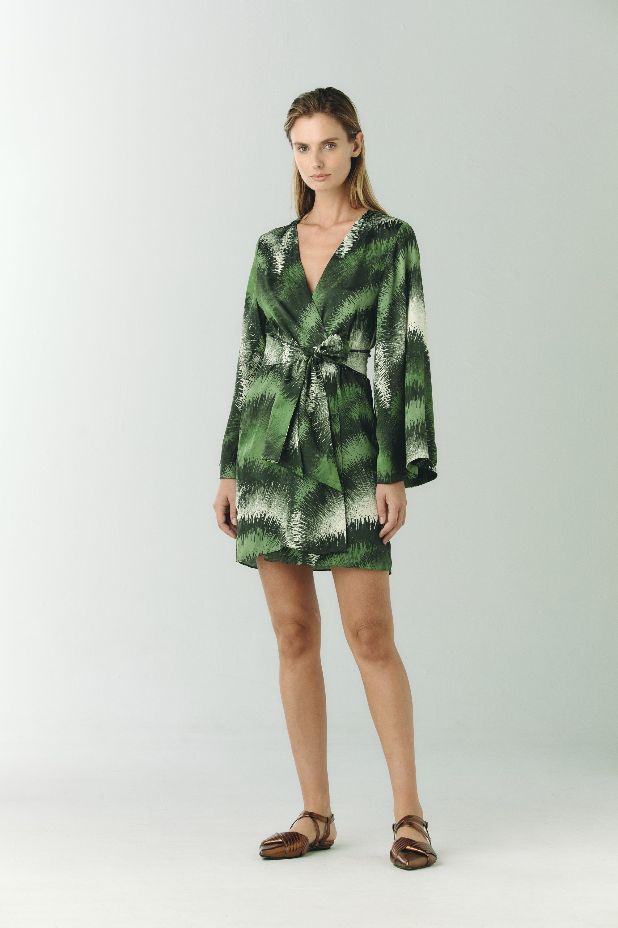 Joaquina Silk Jacquard Mini Kaftan / Green Brushed