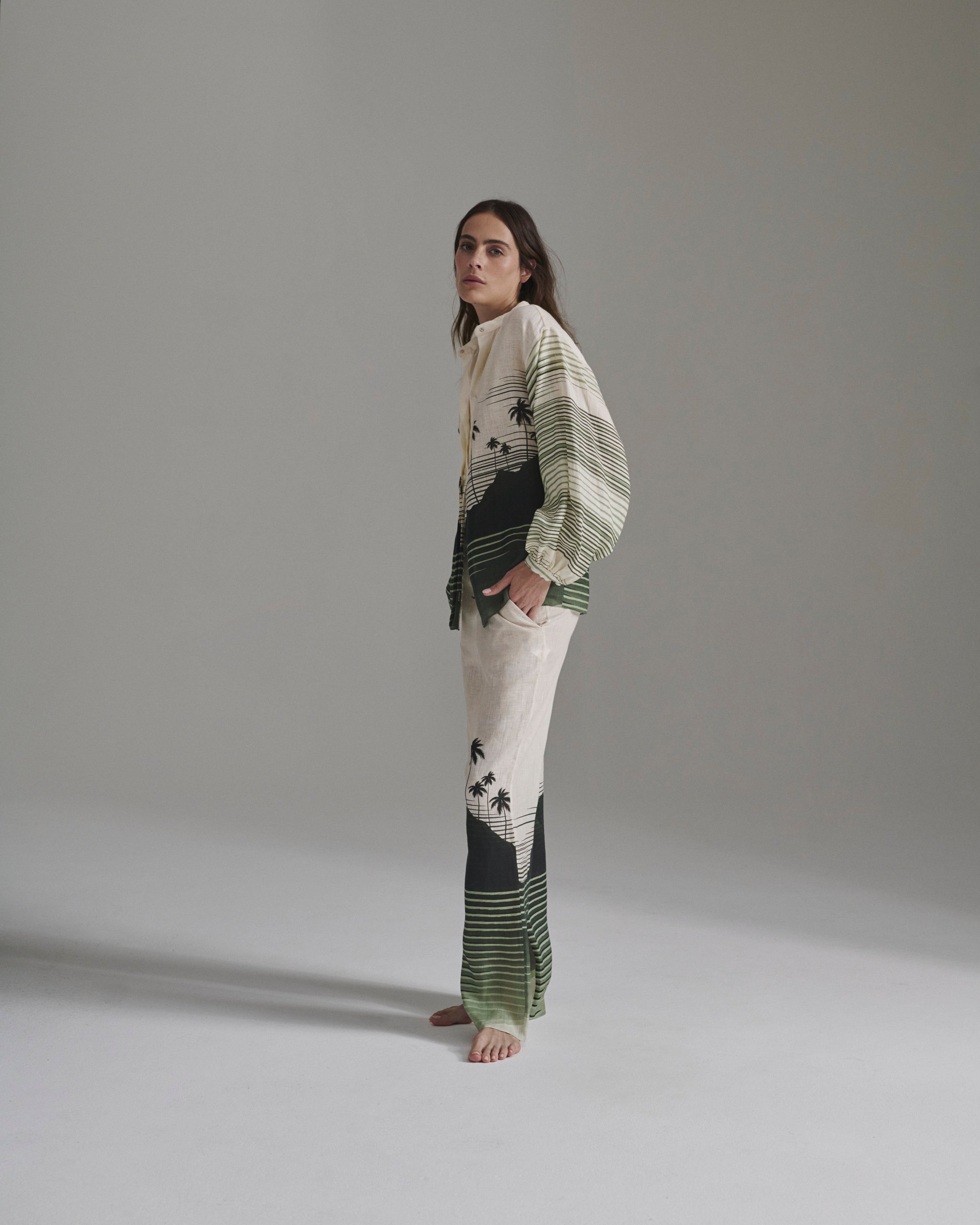 Don Simon Linen Shirt / Green Tropical Landscape