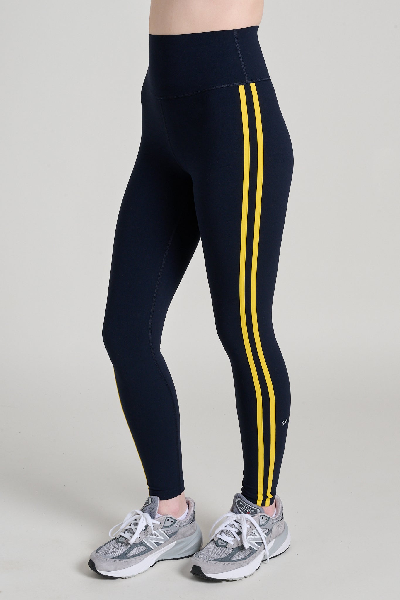 Ella High Waist Airweight 7/8 Legging | Splits59