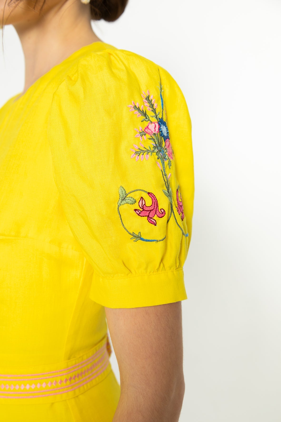 Aysin | Bright Yellow
