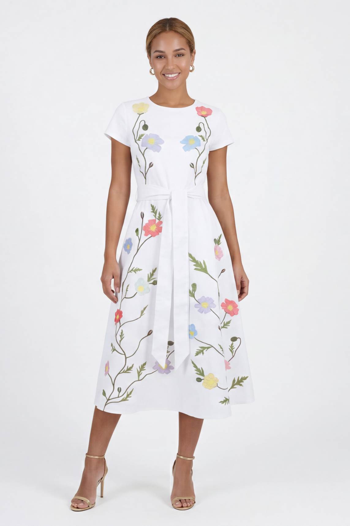 Busayo | White