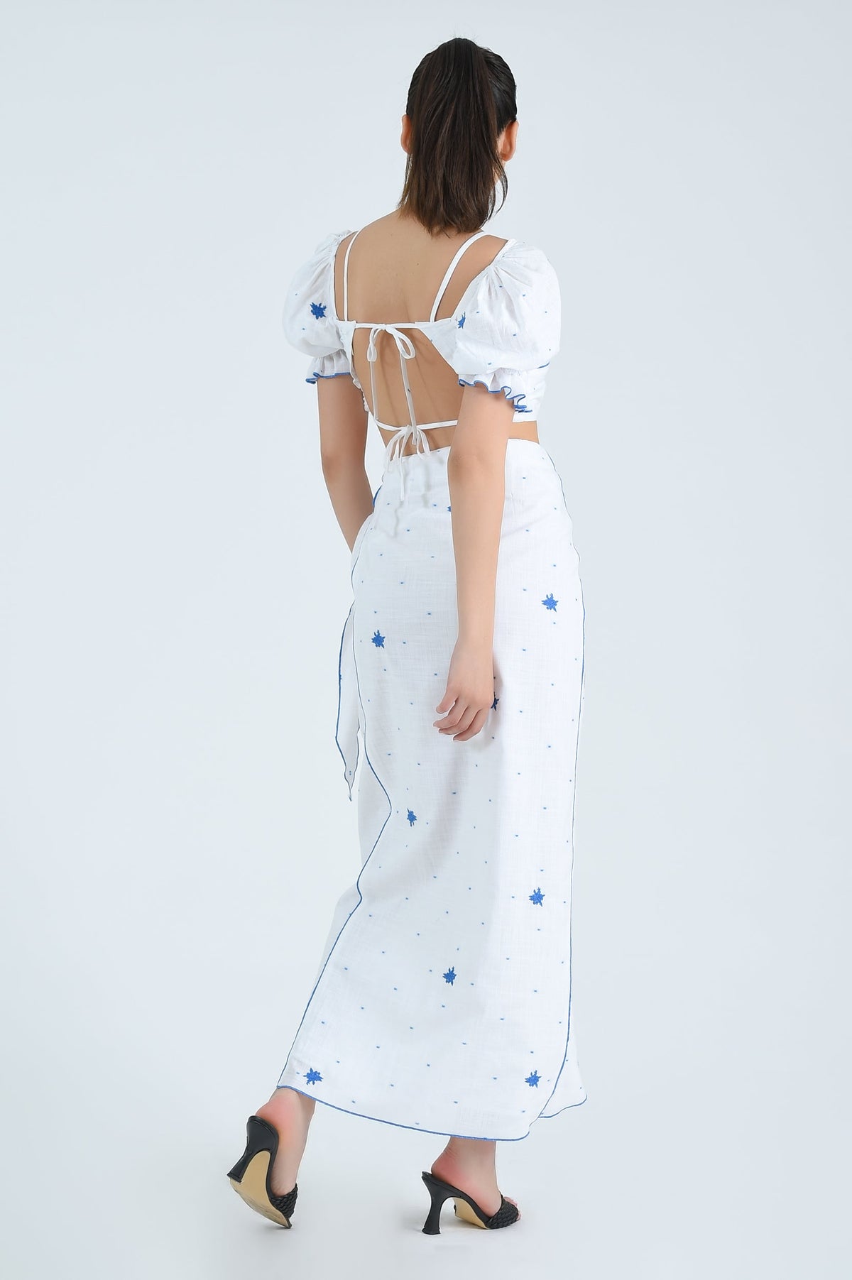 Nisan Top | White