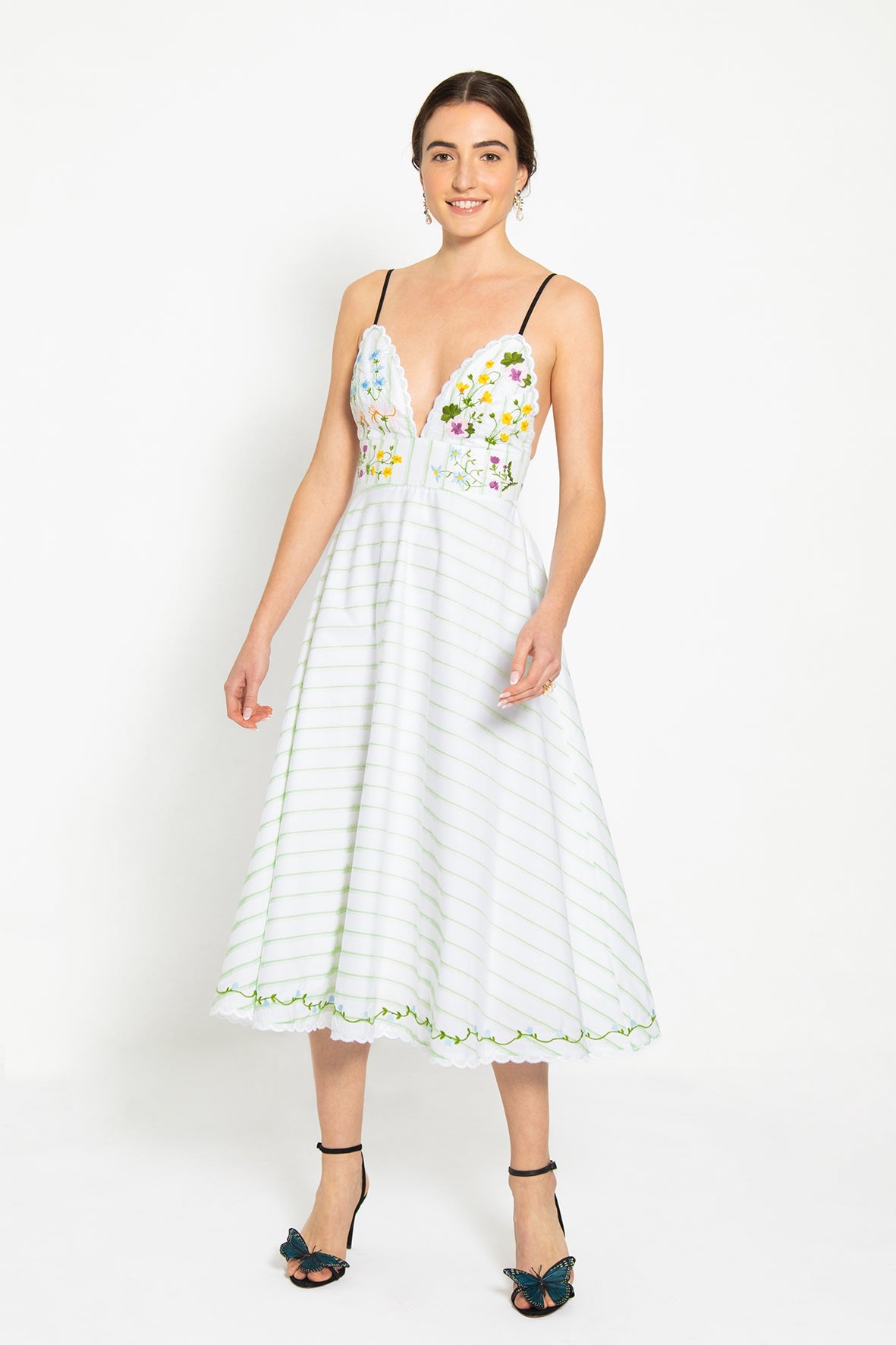 Nur | White With Green Stripes