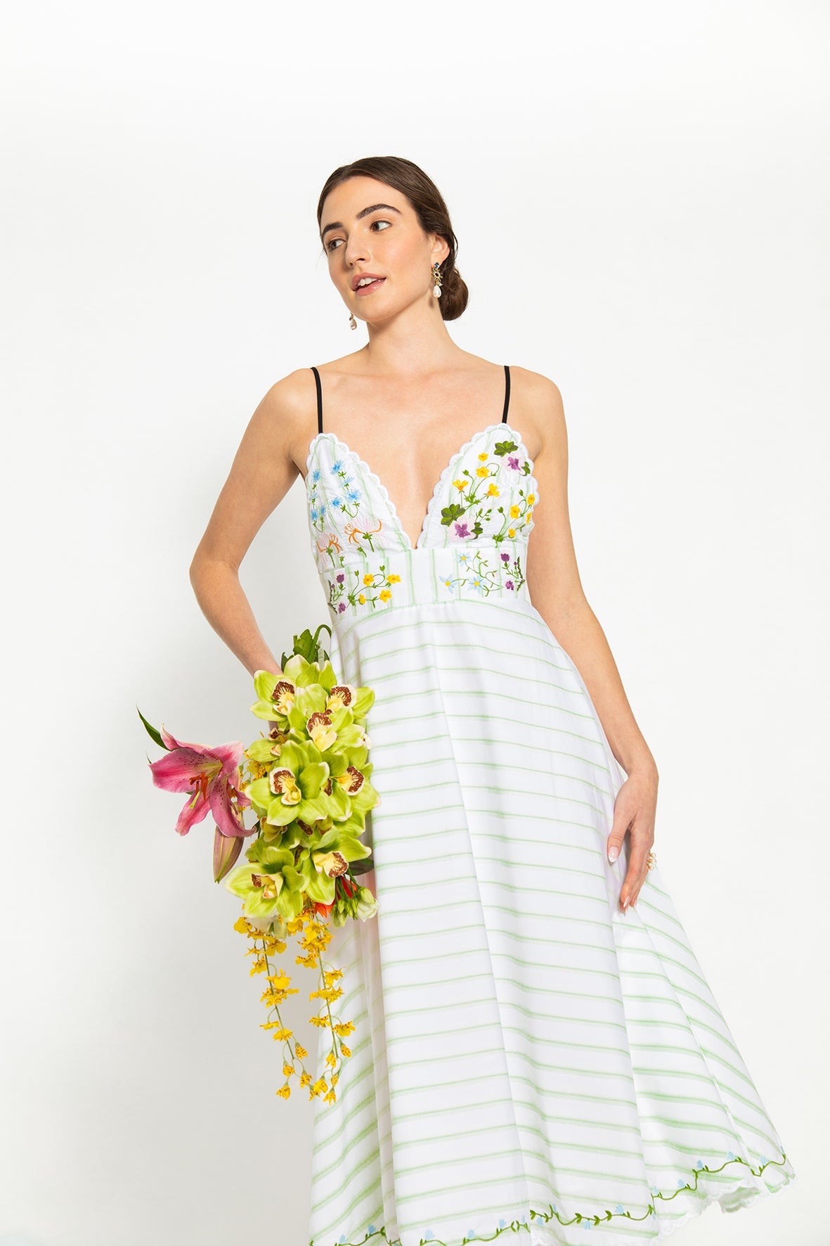 Nur | White With Green Stripes