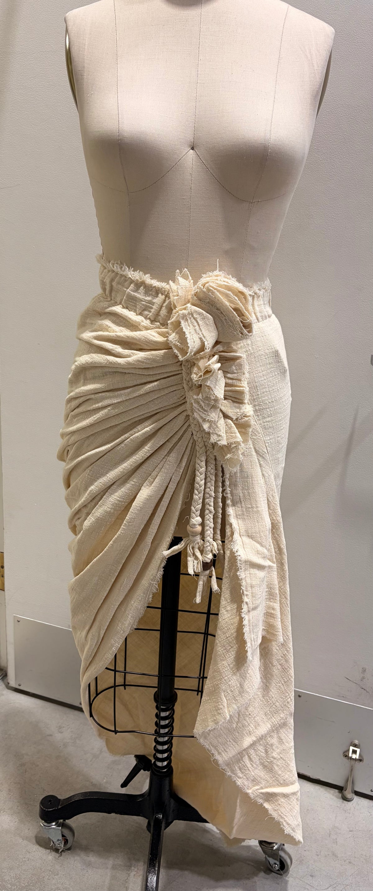 Genesis Skirt (Vanilla)