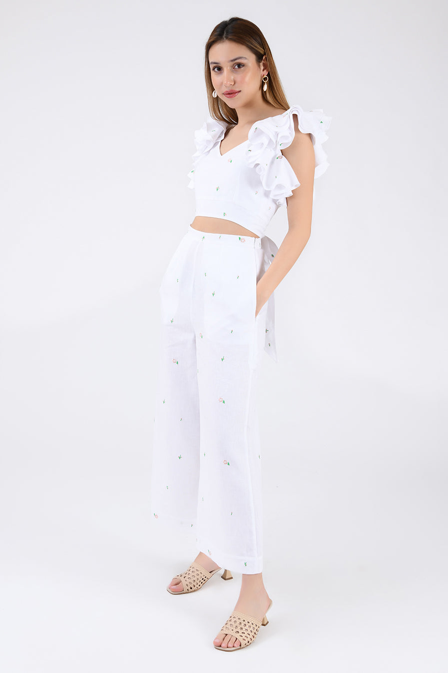 Anais Pant | White