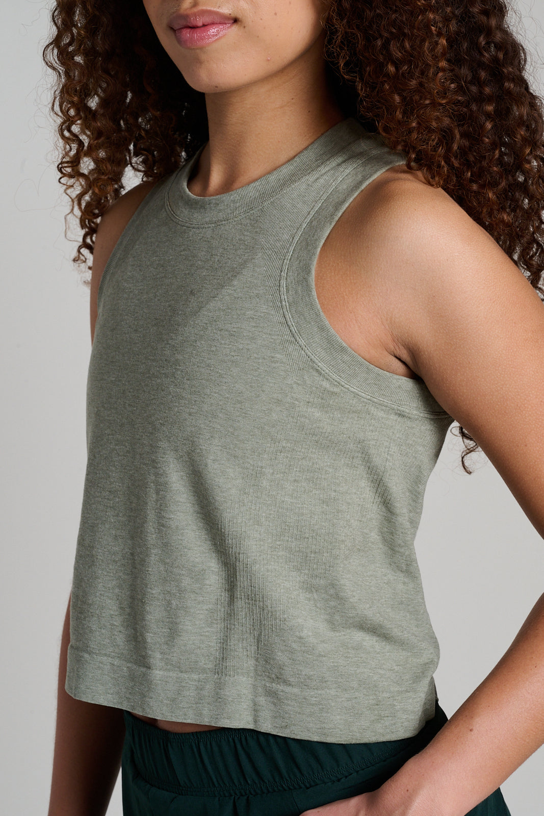 Here Today Crop Tank | LNDR
