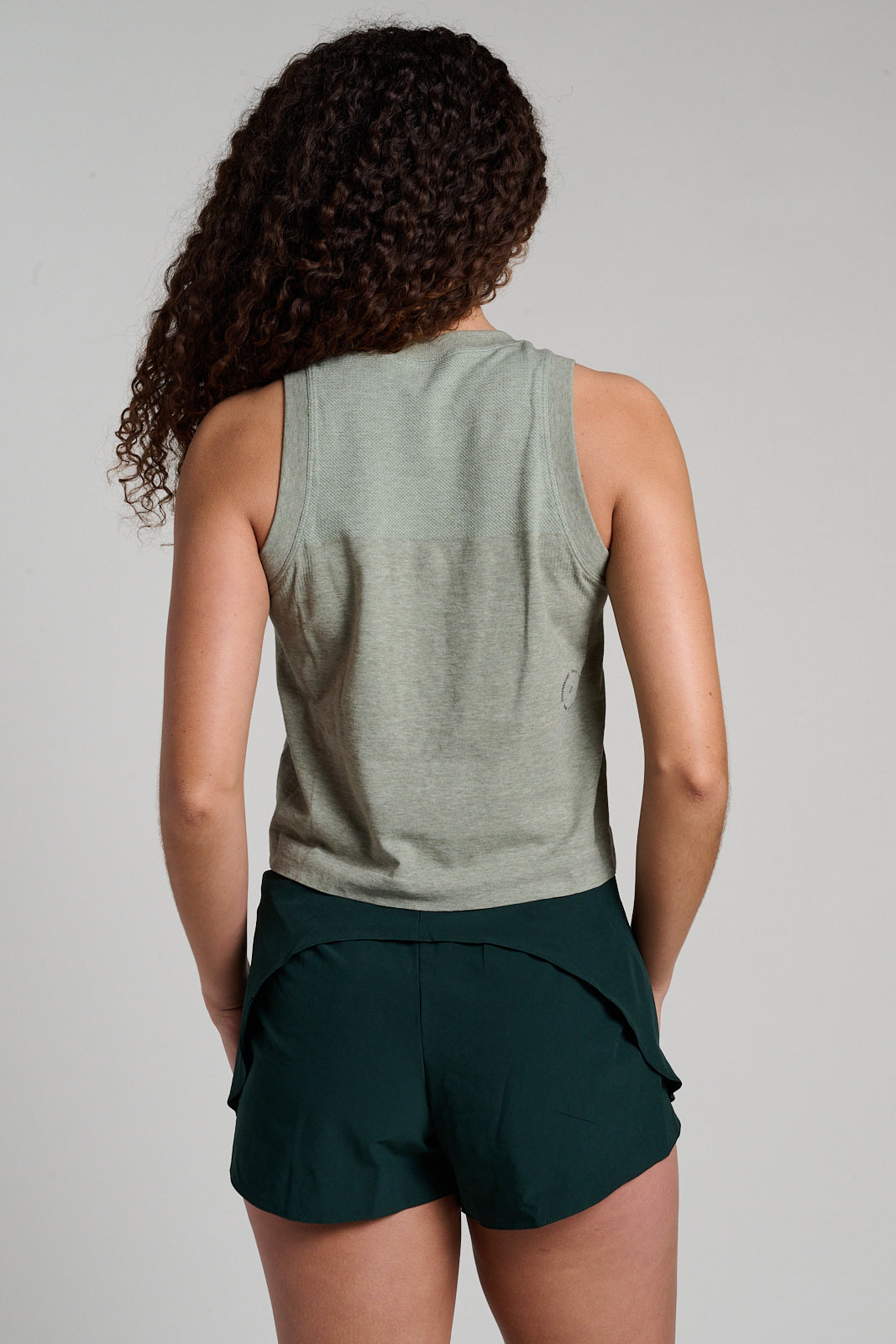 Here Today Crop Tank | LNDR