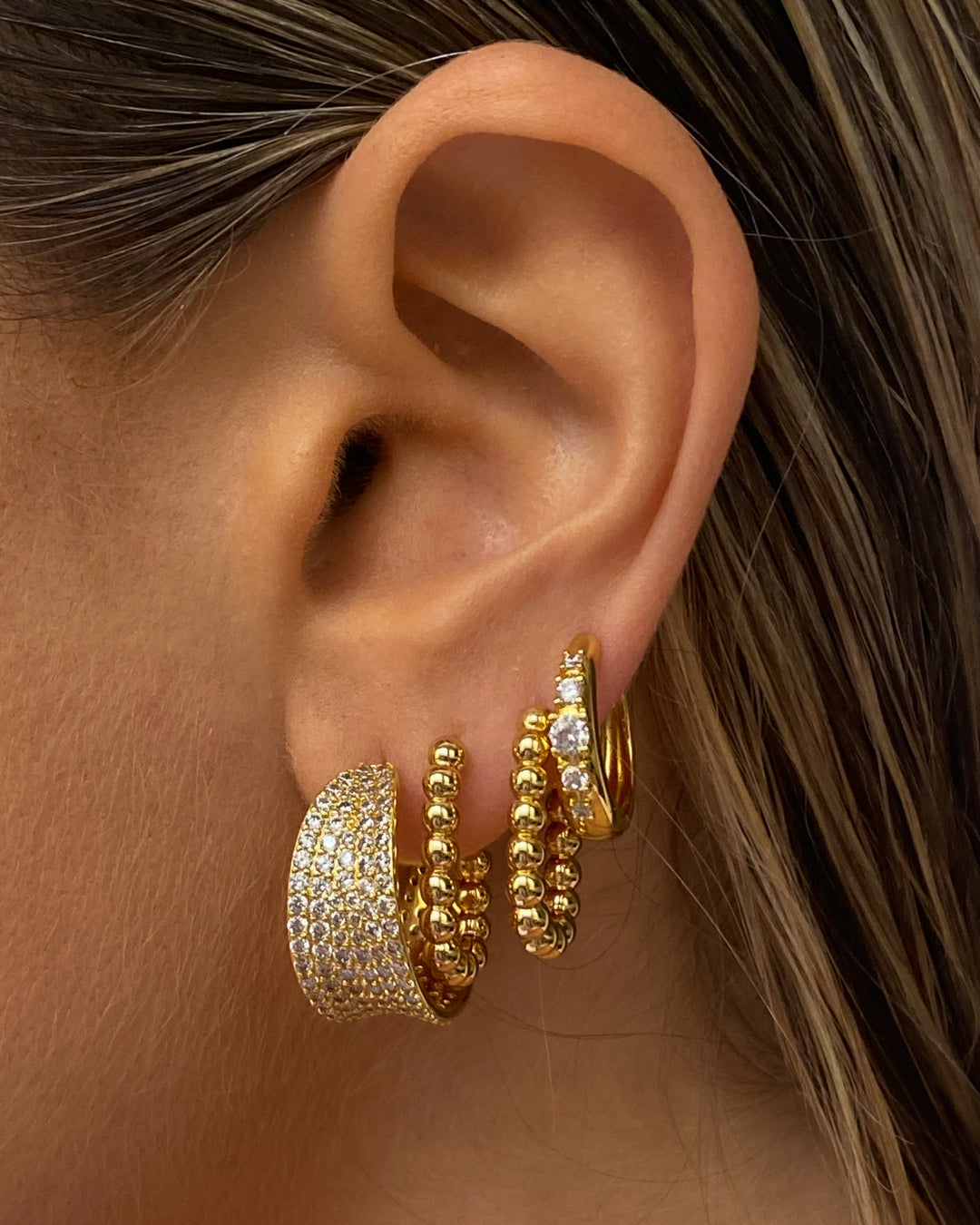 Stone Geneva Hoops- Gold