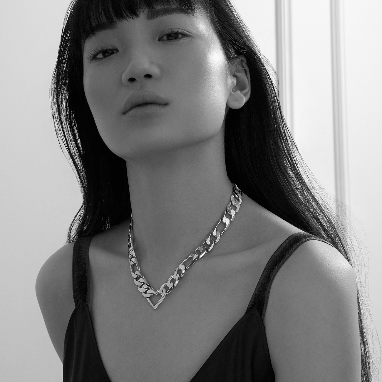 Vera Chain in Silver on Model