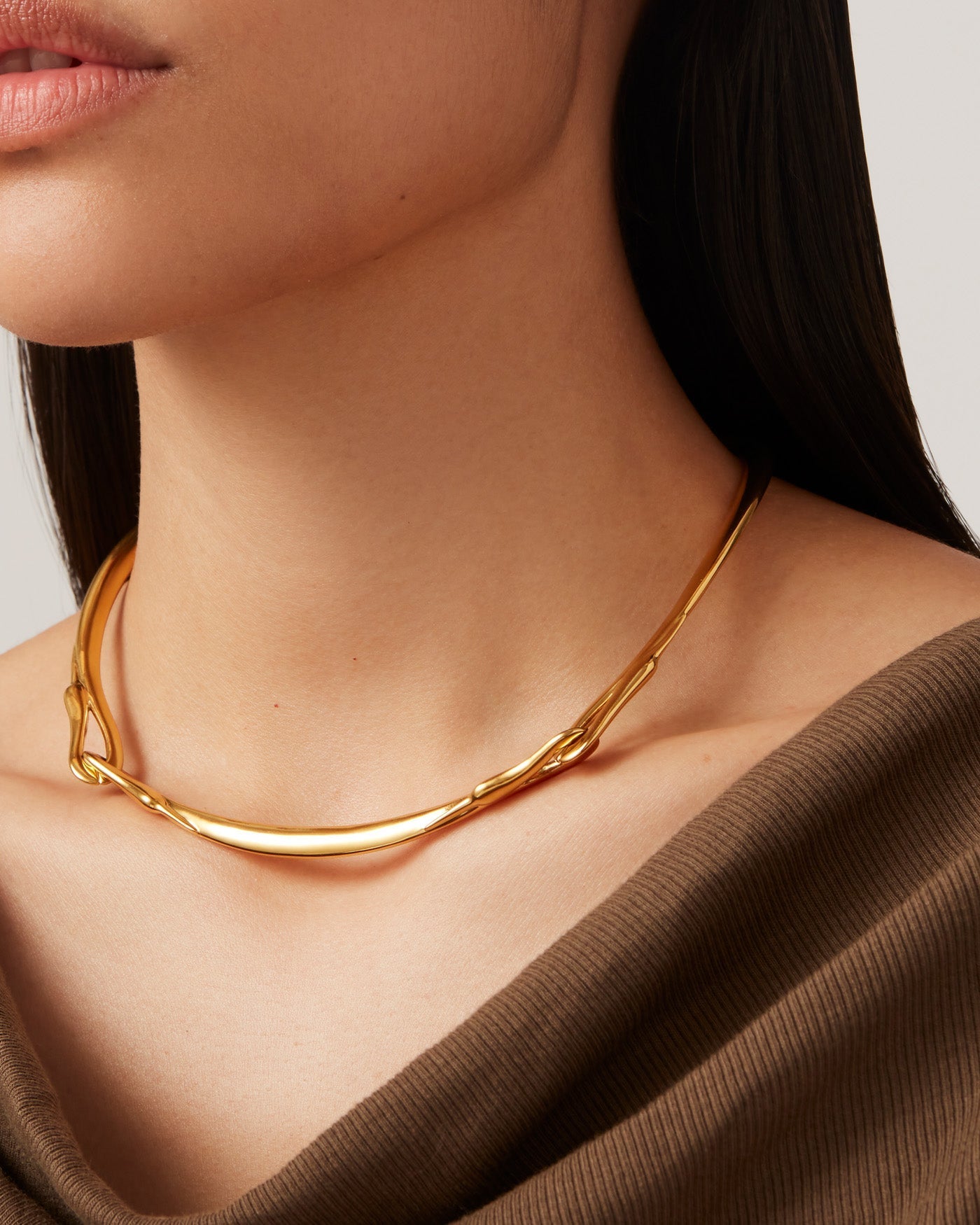 Lisieux Collar Gold
